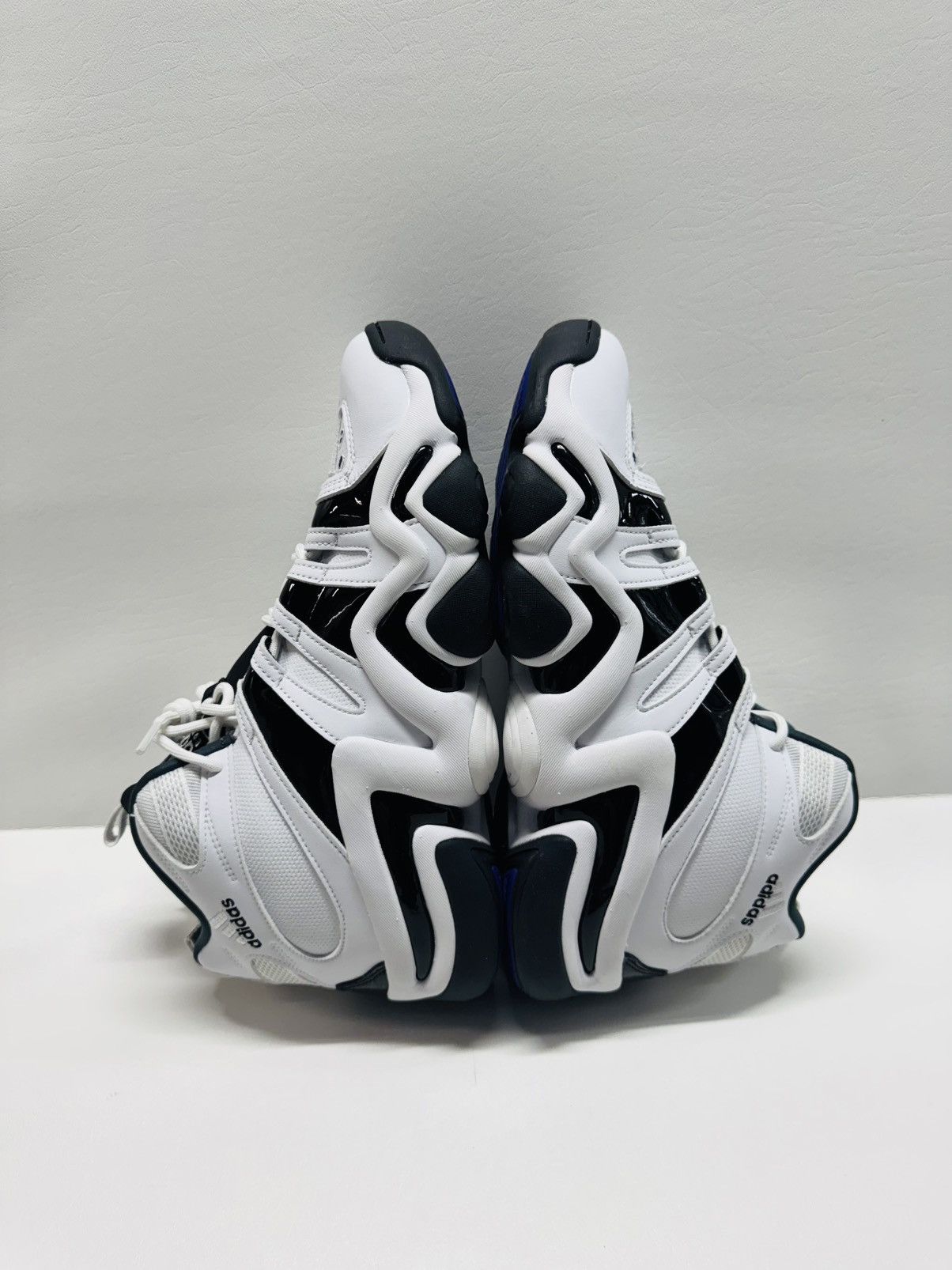 Adidas Adidas Original Crazy 8 White/Core Black Size US 11.5 / EU 44-45 - 2 Thumbnail
