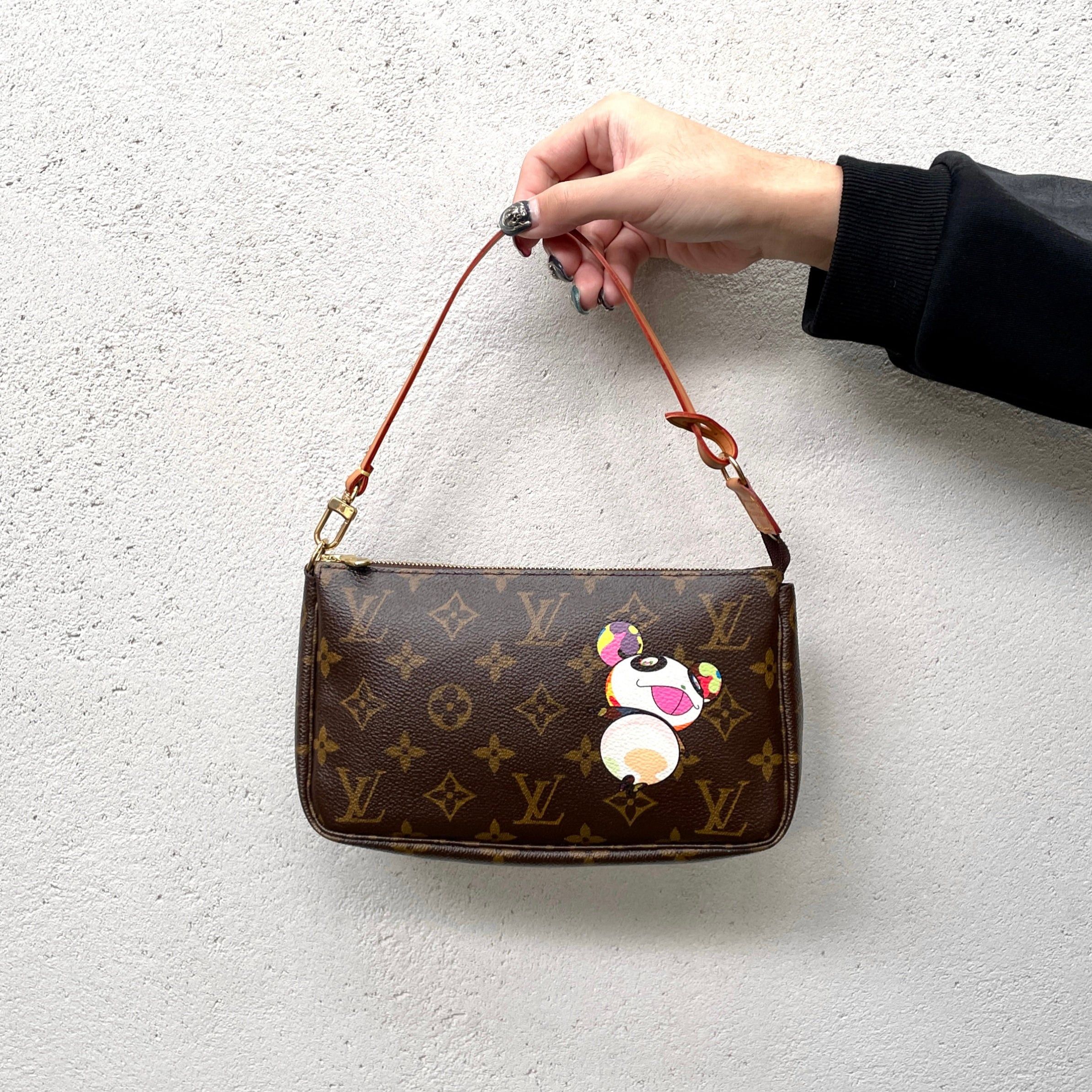 Louis Vuitton Louis Vuitton Monogram Panda Pochette Accessory Wallet M51981 Size ONE SIZE - 1 Thumbnail