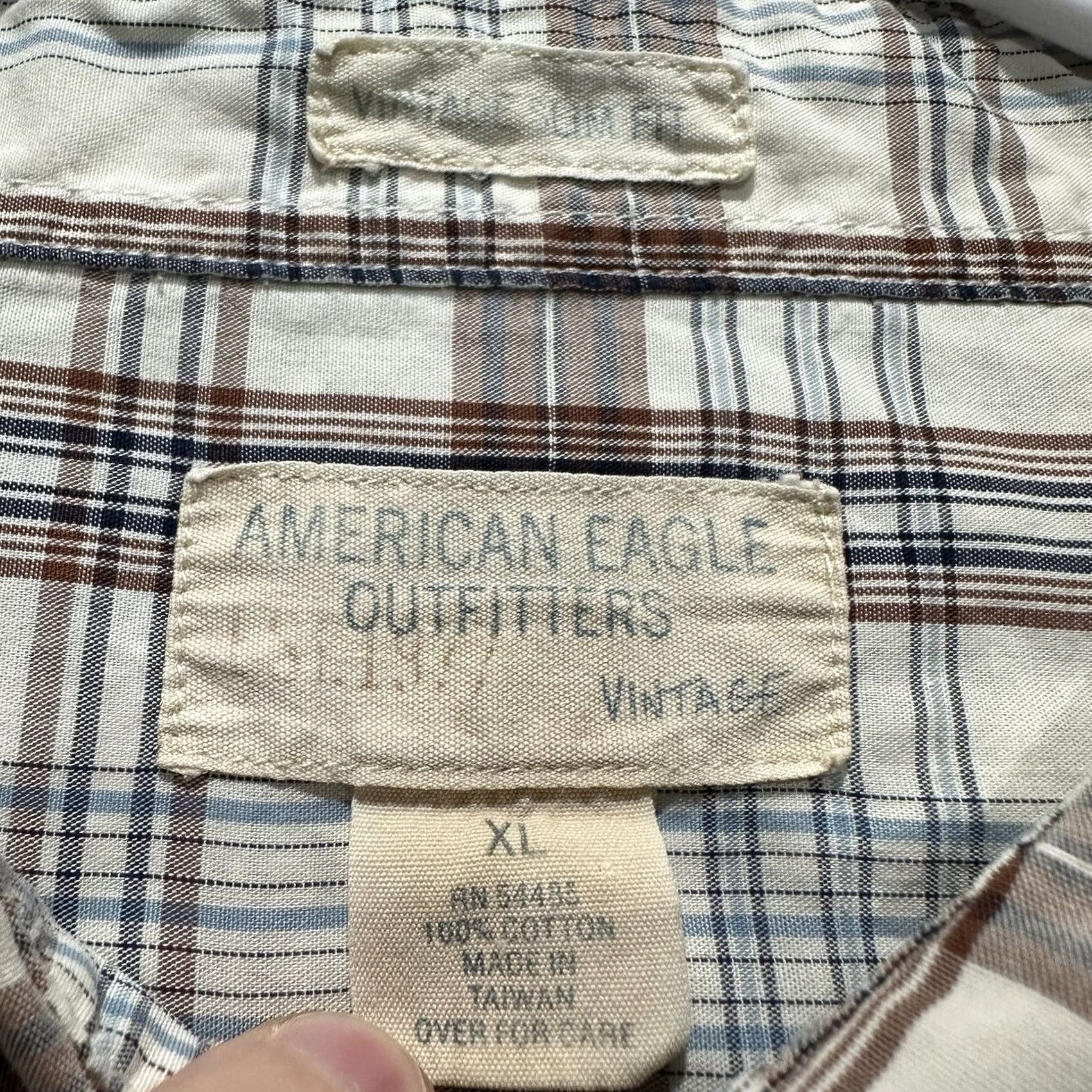 American Eagle Outfitters American Eagle Outfitters Shirt Mens XL Ivory Plaid Western Vintage Slim Fit Snap Button-Up Western Theme Mens XL Ivory Plaid Short? Size US XL / EU 56 / 4 - 5 Thumbnail