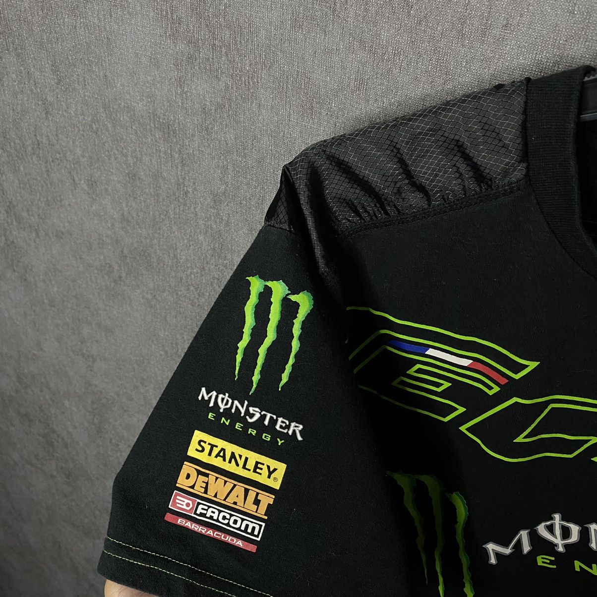 Yamaha Vintage Monster Energy Yamaha t-shirt tech racing Size US M / EU 48-50 / 2 - 4 Thumbnail