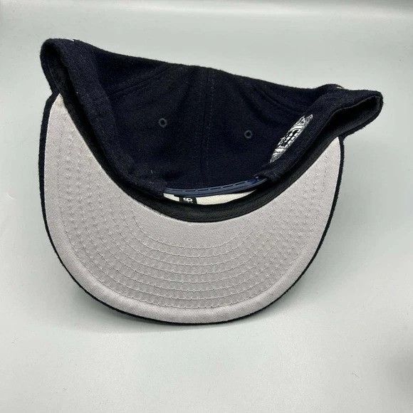 New Era New York Yankees Hat Men M-L Navy Derek Jeter Snap Back Cap Size ONE SIZE - 3 Thumbnail