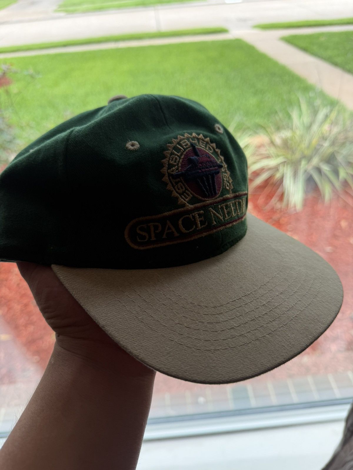 Other Vintage 1990s Green Space Needle Hat Size ONE SIZE - 2 Thumbnail