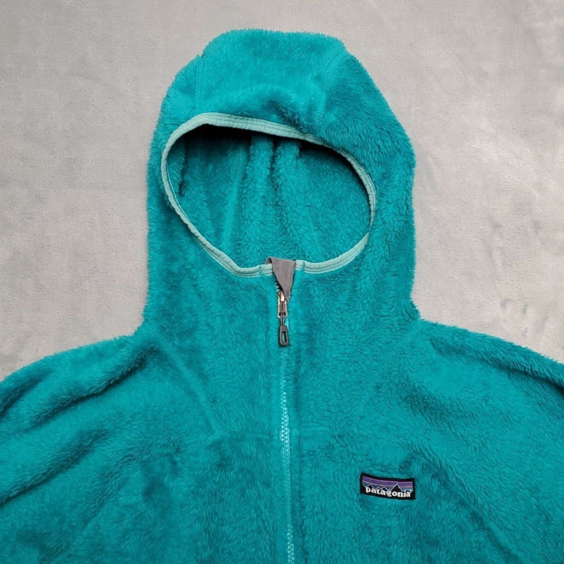 Patagonia VINTAGE Patagonia Regulator Jacket Women L Green Hooded Fleece Full Zip Made in USA Size L / US 10 / IT 46 - 6 Thumbnail