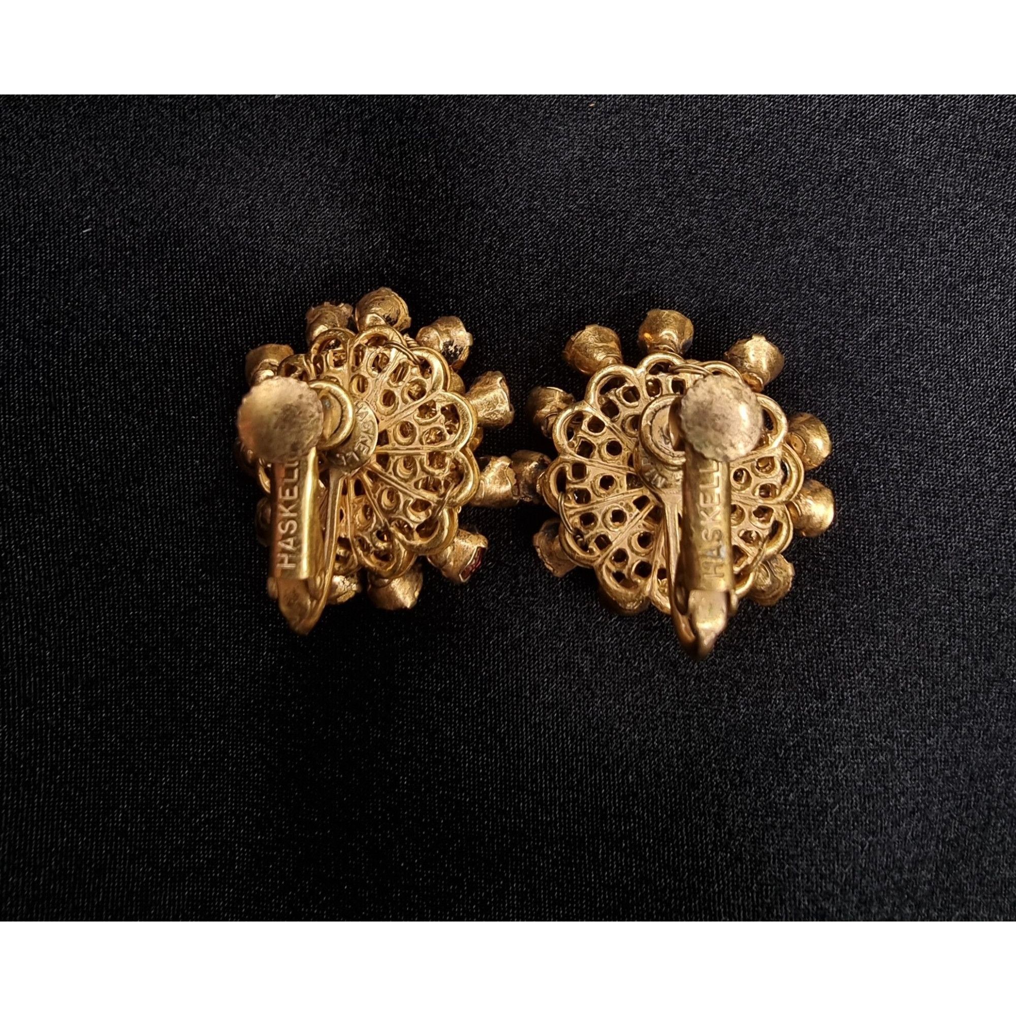 Miriam Haskell Vintage 1930s-1940s MIRIAM HASKELL Signed Clip-On Earrings G Size ONE SIZE - 7 Thumbnail