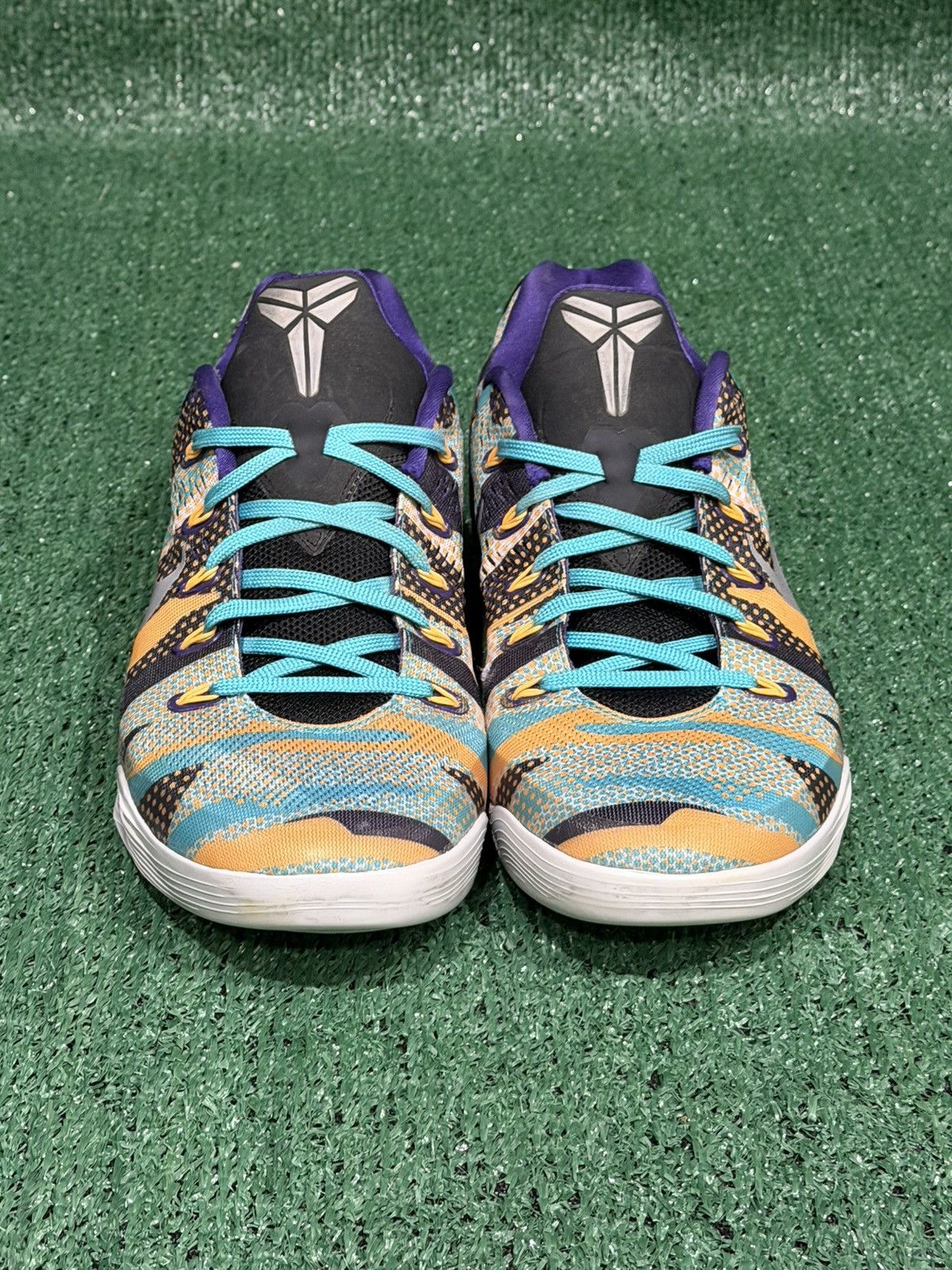 Nike Kobe EM Pop Art Size 13 no box Size US 13 / EU 46 - 2 Thumbnail