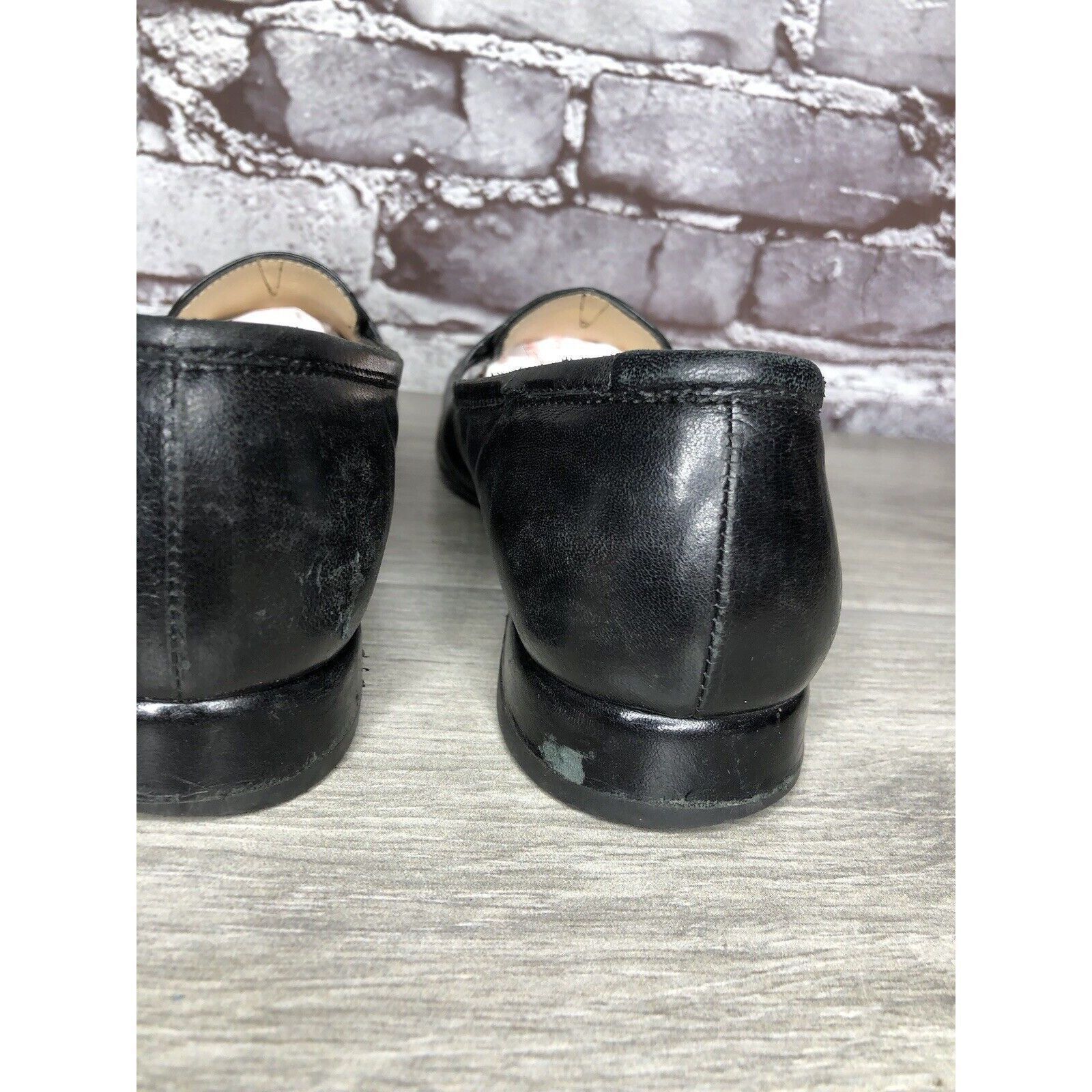 Salvatore Ferragamo Salvatore Ferragamo Black Leather Logo Slip On Loafer Shoes Size US 6 / IT 36 - 21 Thumbnail