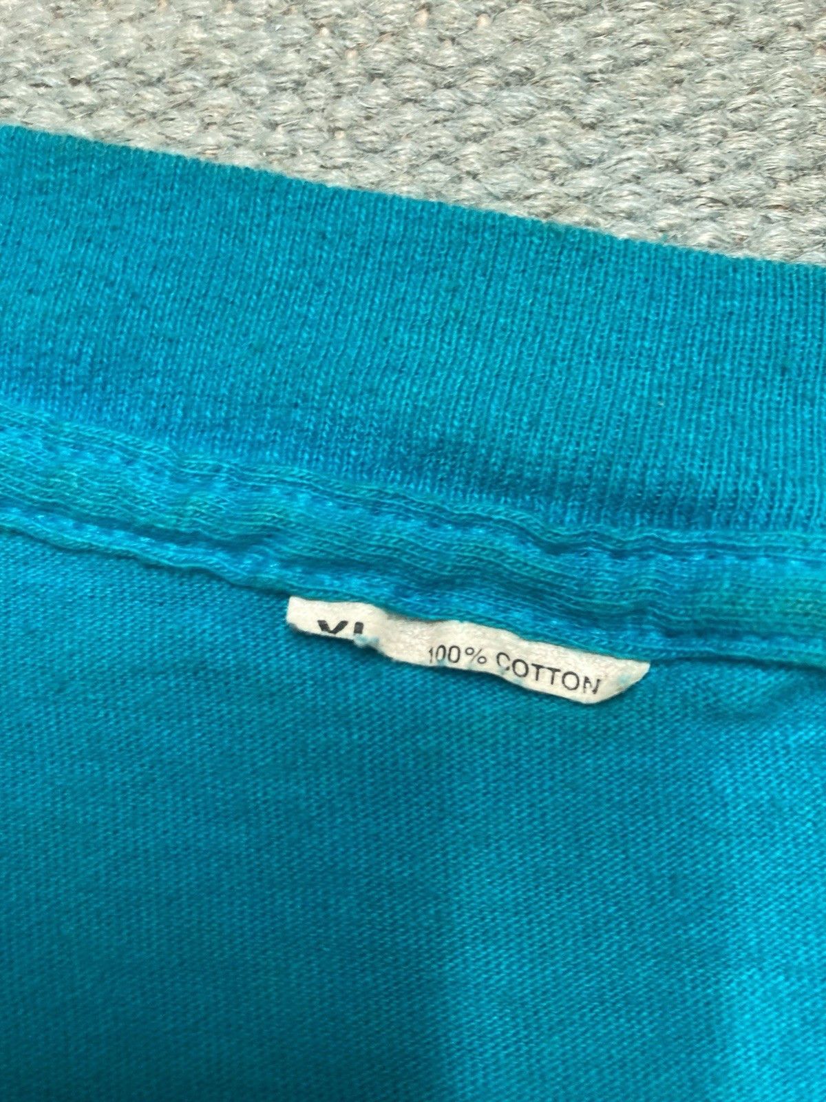 Vintage 80s pocket t shirt blank teal fruit of loom cotton soft XL Size US XL / EU 56 / 4 - 7 Thumbnail
