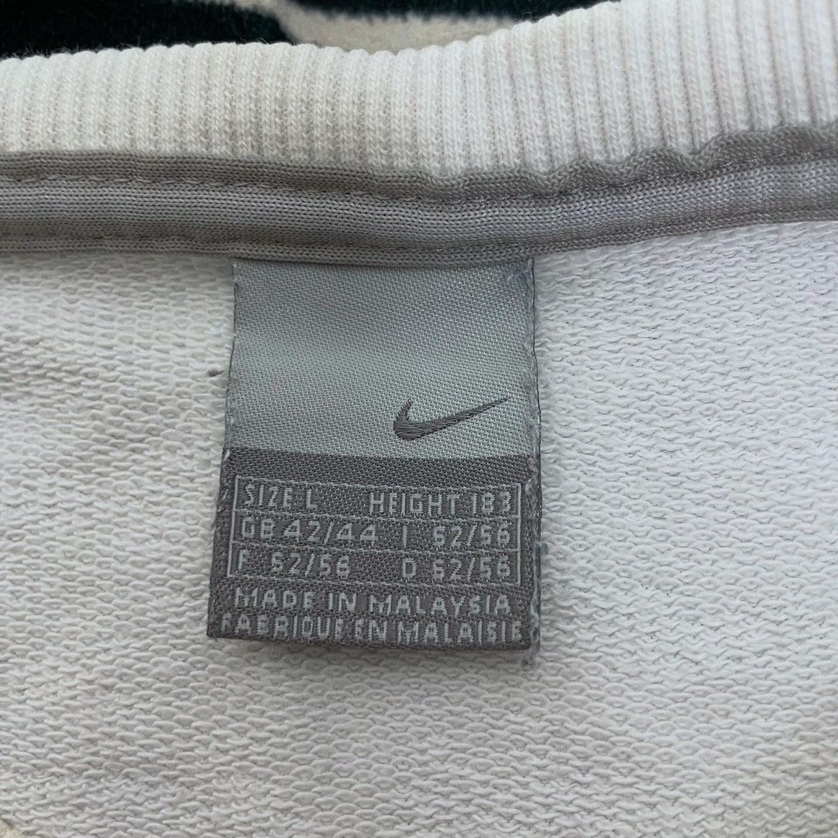 Nike × Vintage Vintage Sweatshirt Nike Y2K Big central logo Size US L / EU 52-54 / 3 - 3 Thumbnail