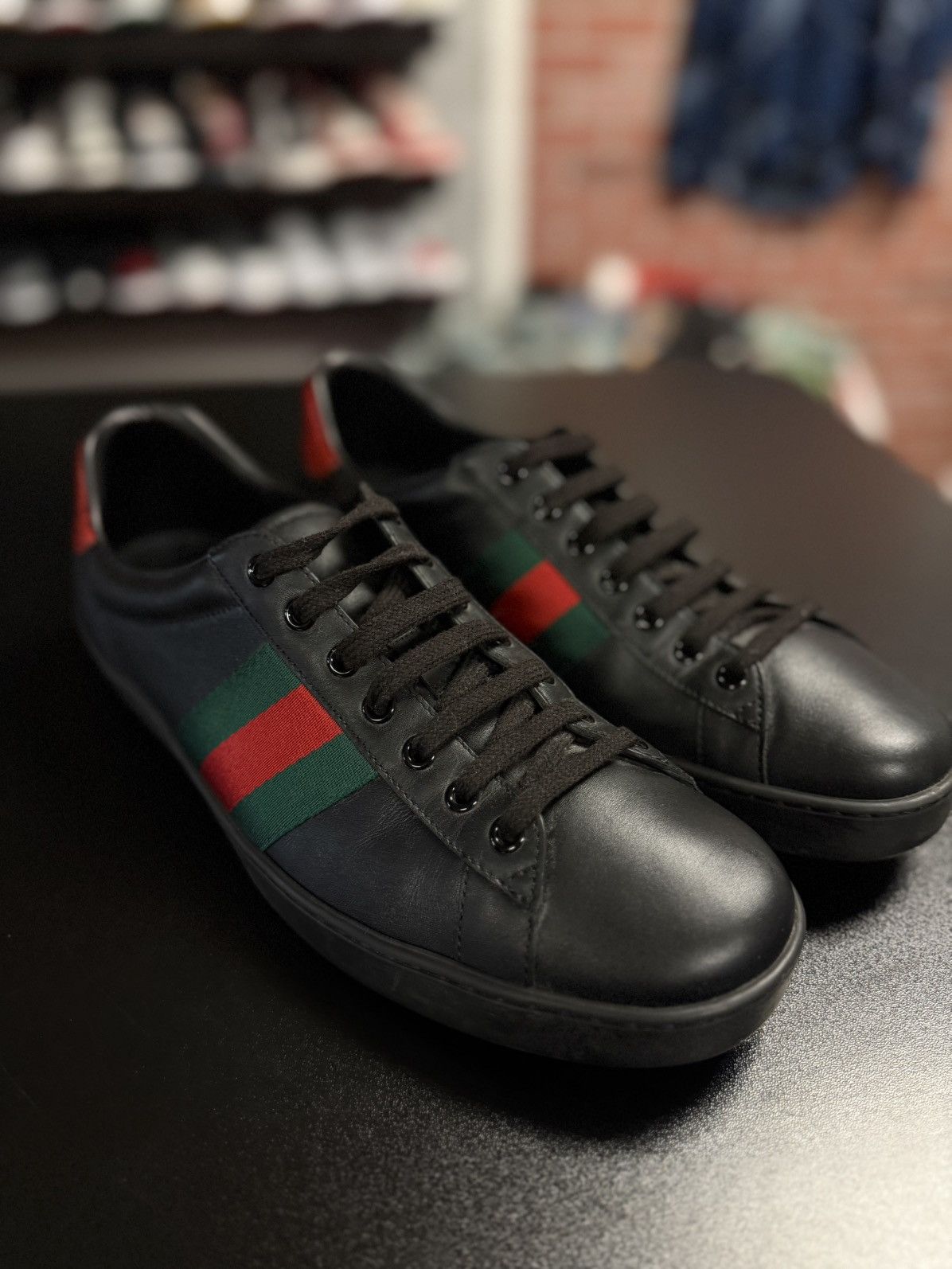 Gucci Gucci Low Top Men’s Sneakers Black Striped Logo 9G/9.5US Size US 9.5 / EU 42-43 - 8 Thumbnail