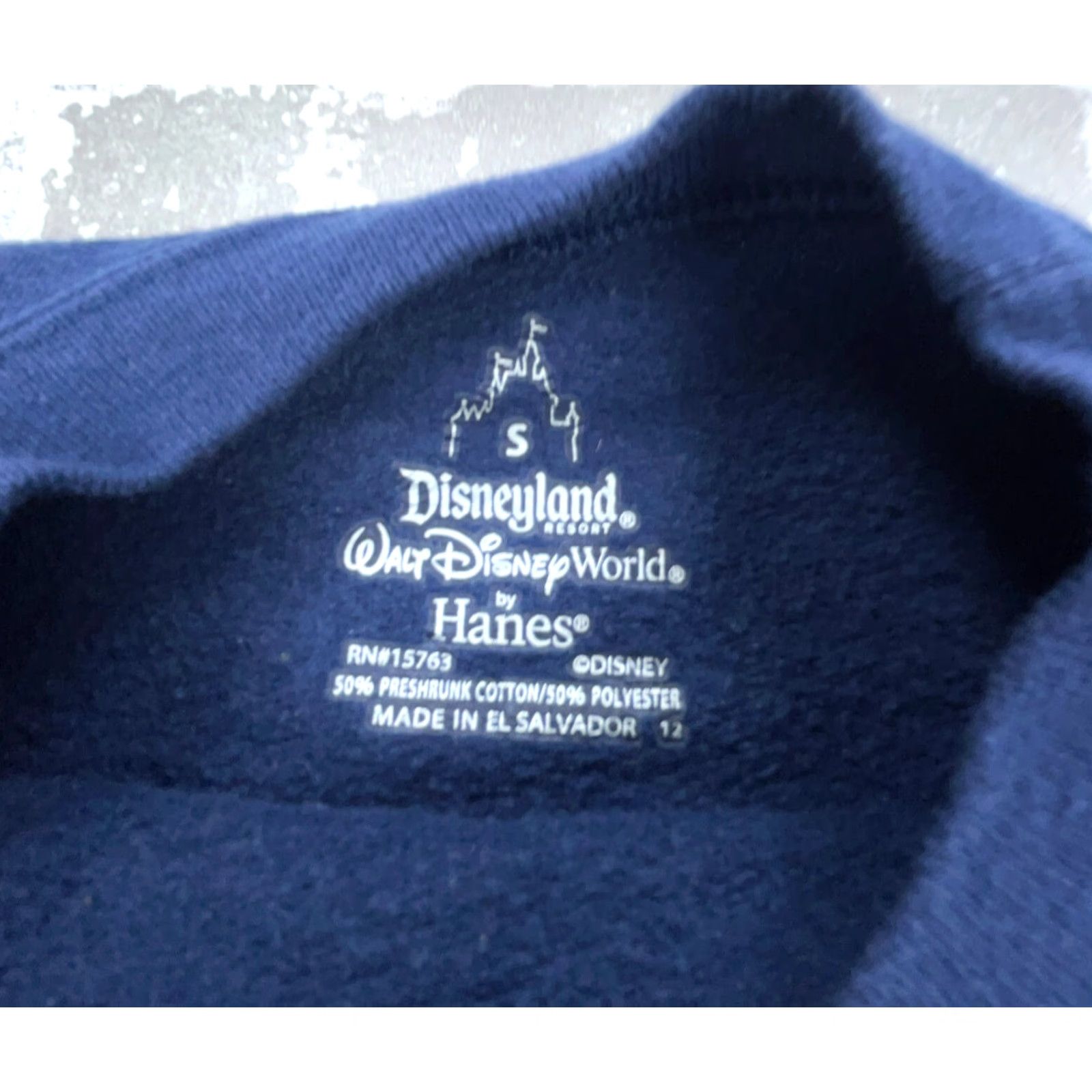 Disney VINTAGE Disney Sweatshirt Men Small Crew Neck Sweater Walt World Mickey 2013 Size US S / EU 44-46 / 1 - 4 Thumbnail