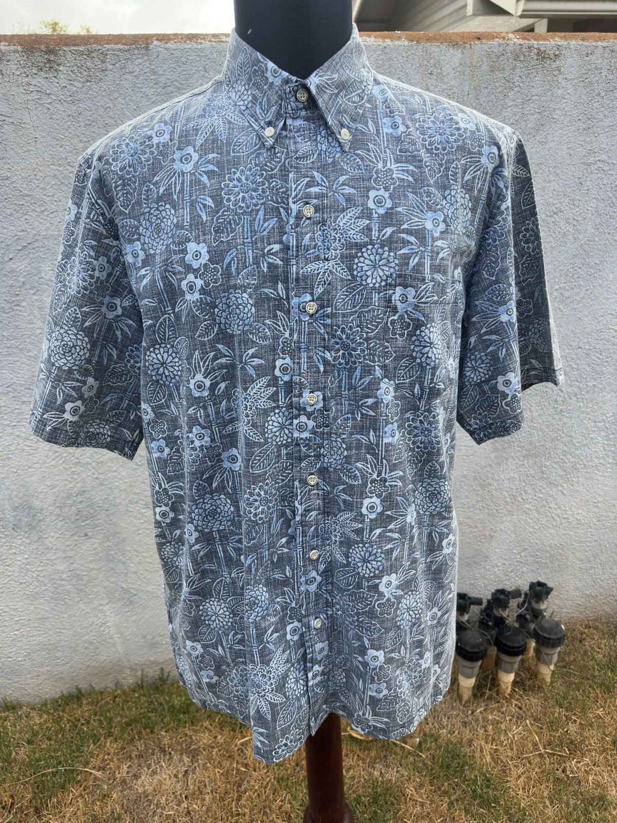 PreOwned Reyn Spooner Classic Blue Hawaiian Shirt Men's L