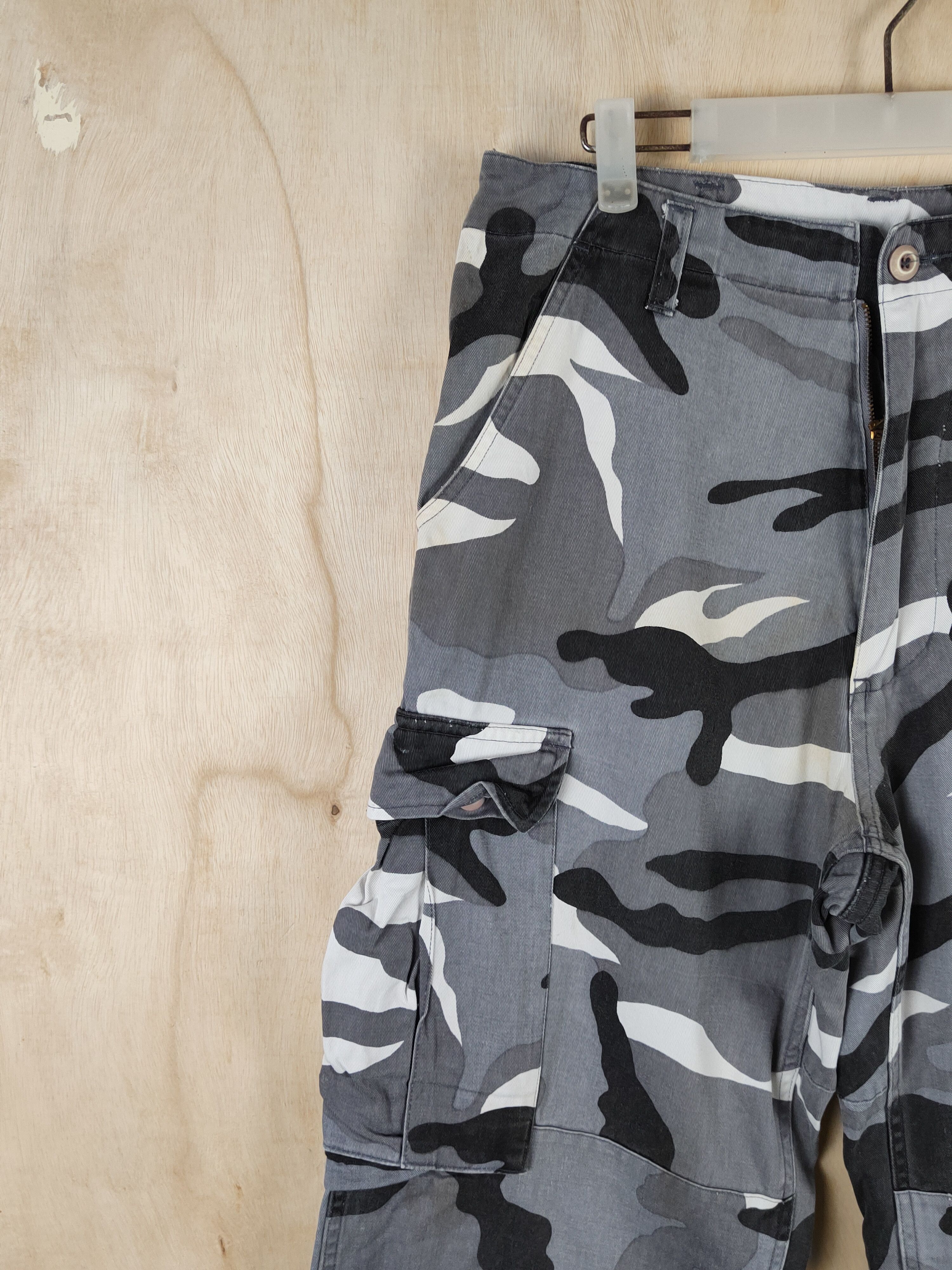 Japanese Brand U.S.N Camouflage Multipocket Tactical Cargo Pants #S2539 Size US 31 - 3 Thumbnail