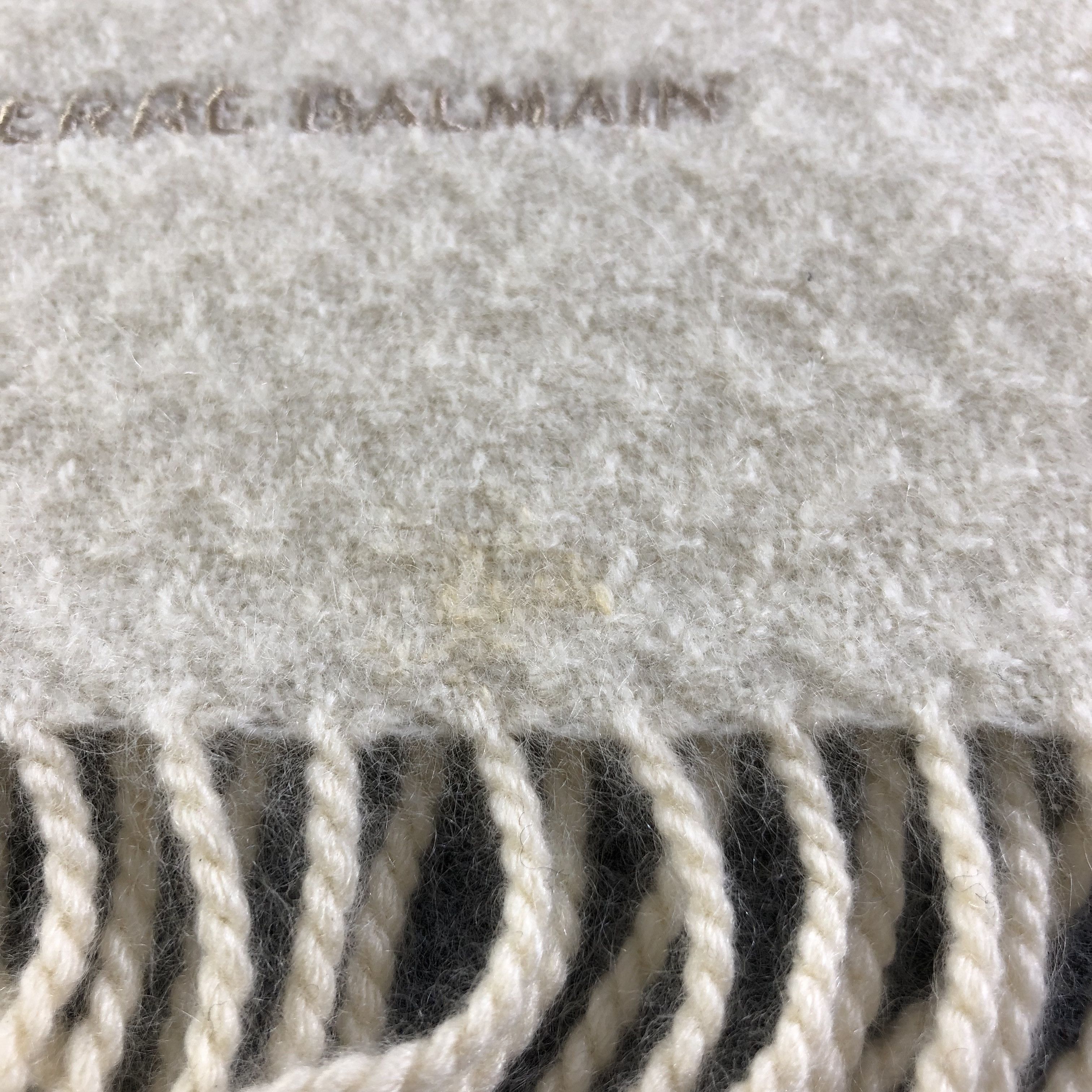 Pierre Balmain Pierre Balmain Cashmere Scarf Muffler V1886 Size ONE SIZE - 5 Thumbnail