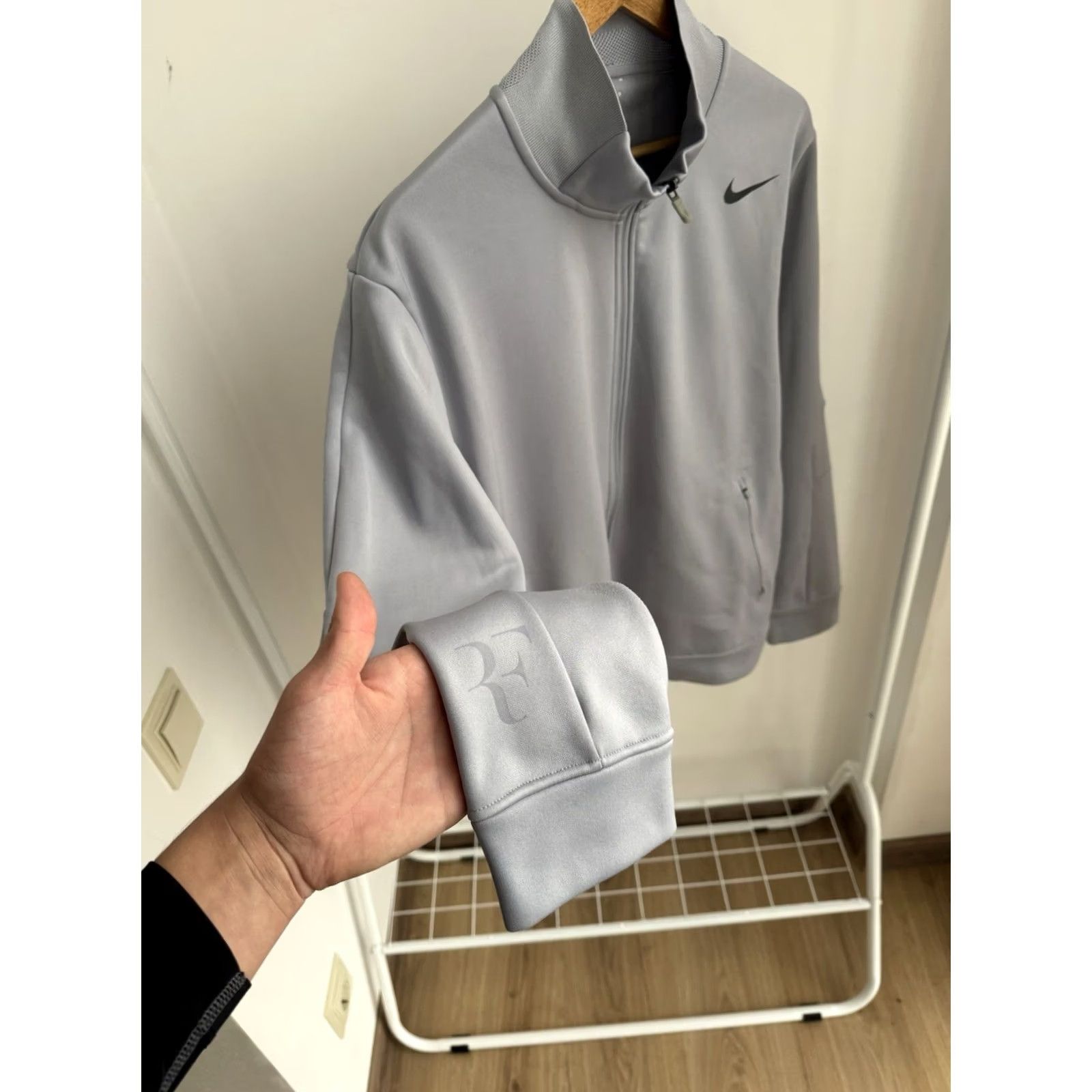 Nike VINTAGE Nike RF Track Jacket RF 2013 Australian Open Tennis Gray L Mens Jacket Size US L / EU 52-54 / 3 - 2 Thumbnail