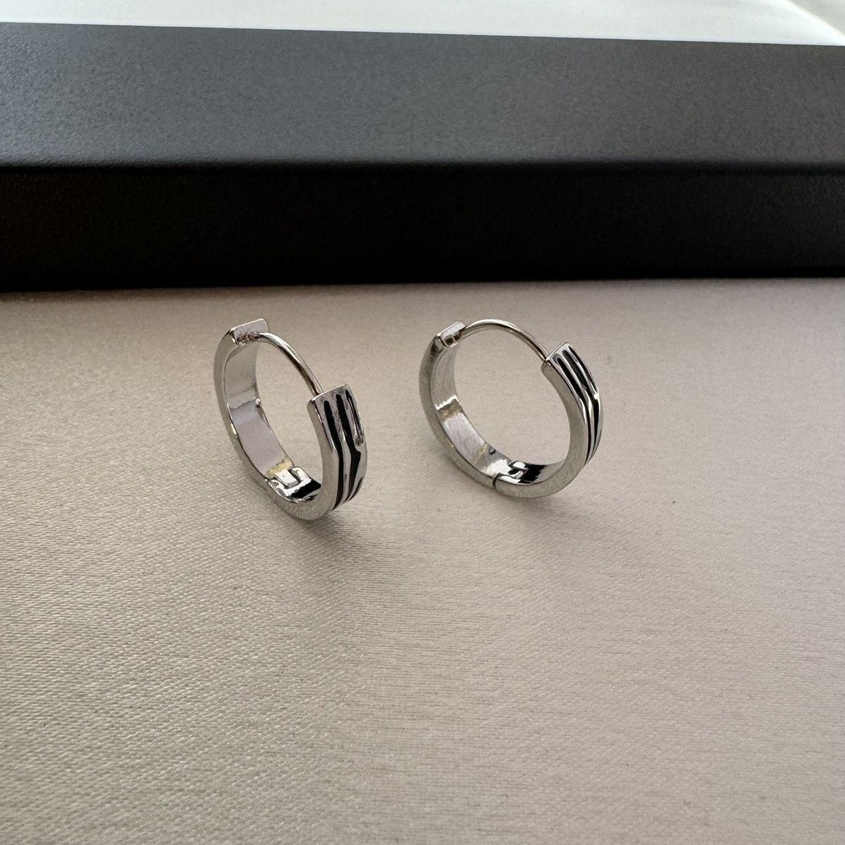 Other Stripes Silver Hoop Earrings for Men Women Size ONE SIZE - 1 Thumbnail