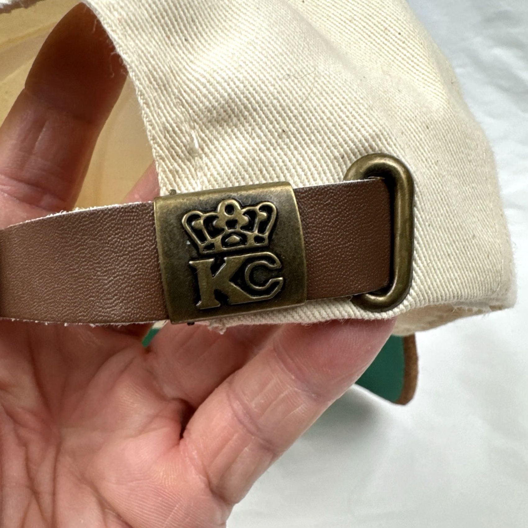 Vintage VINTAGE KC Strapback Hat Beige Brown Christian Cross Gavel Suede Brim Cap Adult Baseball Classic Sports Outdoor Religion Unisex Mens Womens Size ONE SIZE - 6 Thumbnail