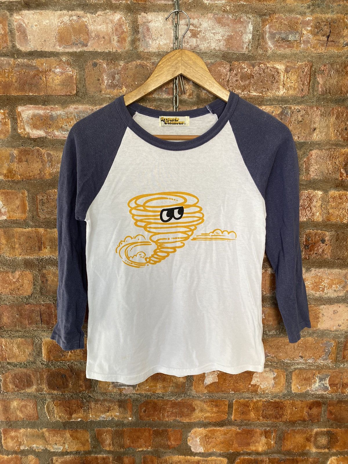 Hysteric Glamour SS1997 Hysteric Tornado eye spellout 3/4/ sleeve Size XS / US 0-2 / IT 36-38 - 3 Thumbnail