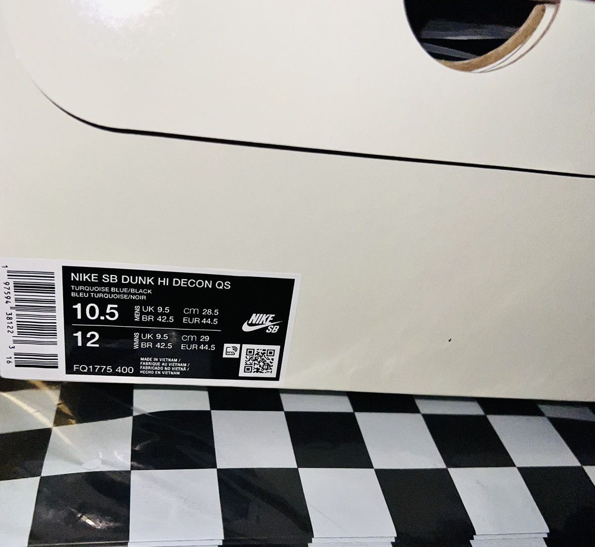 Nike NIKE SB Dunk Decon x Di’orr Greenwood Size US 10.5 / EU 43-44 - 20 Thumbnail