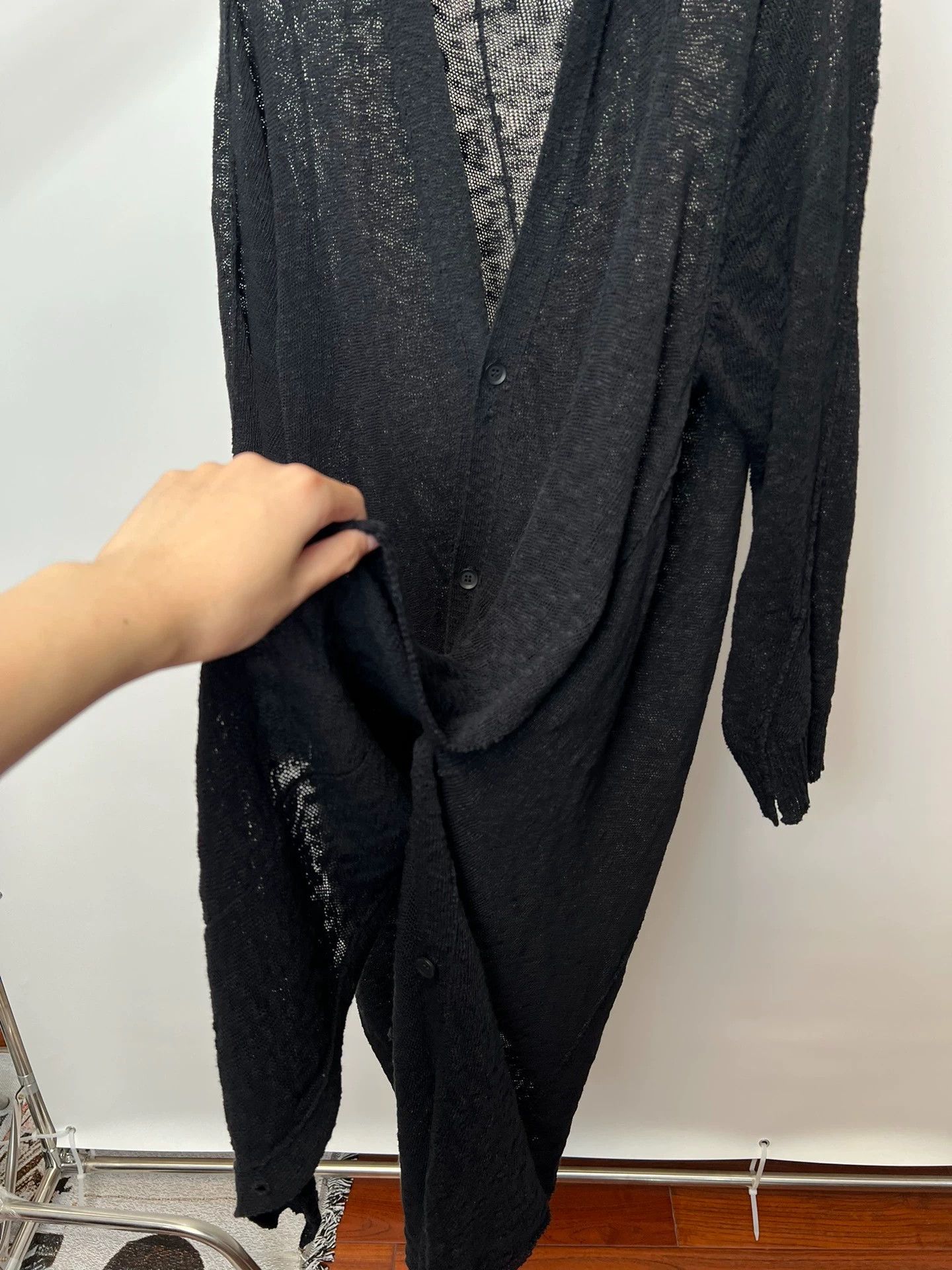 Yohji Yamamoto Yohji Yamamoto 23ss Cape V-neck Asymmetric Button Knit 3 Size L / US 10 / IT 46 - 5 Thumbnail