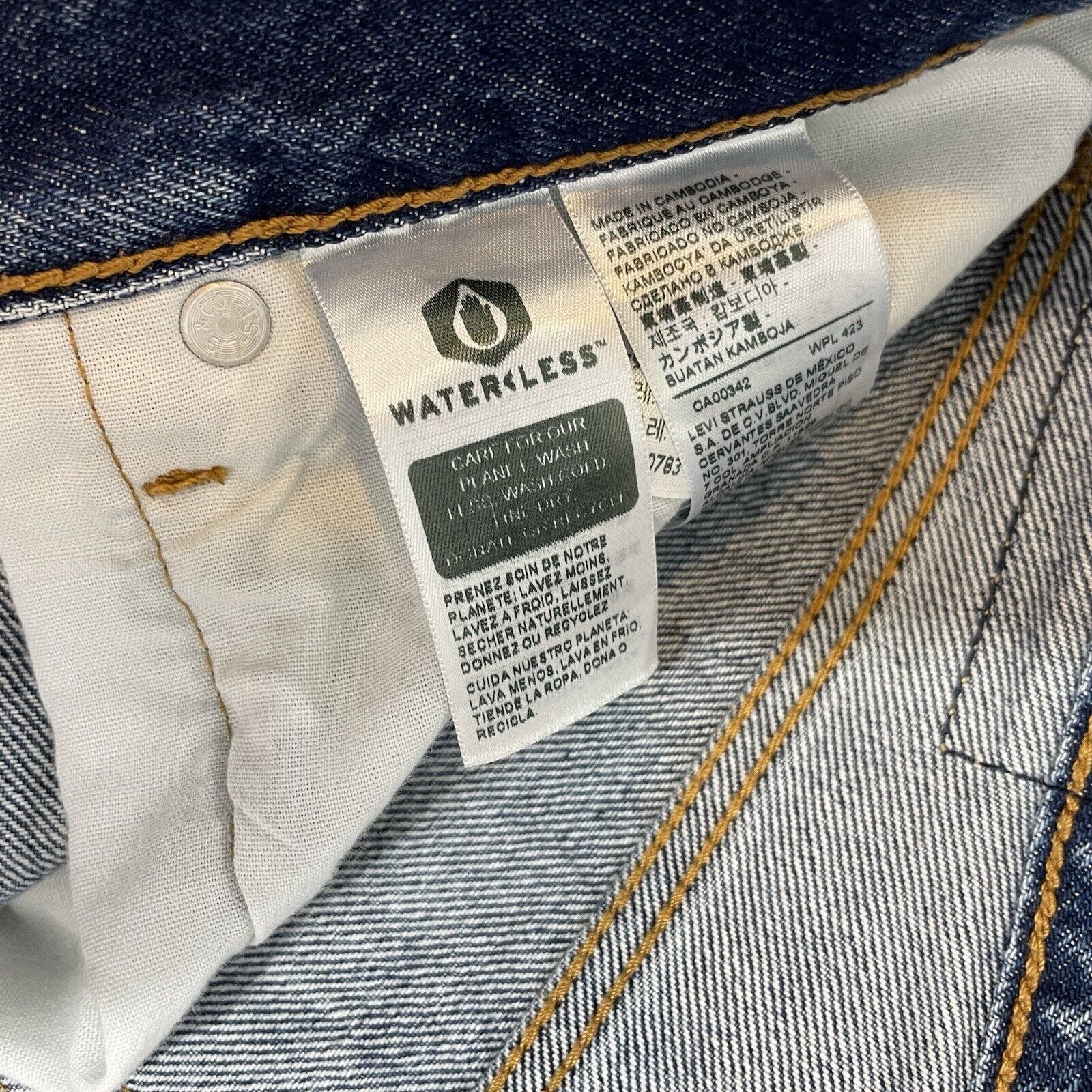Levi's Levi’s Strauss Men’s 501 Jeans Button Fly Straight Leg Blue Size US 31 - 7 Thumbnail
