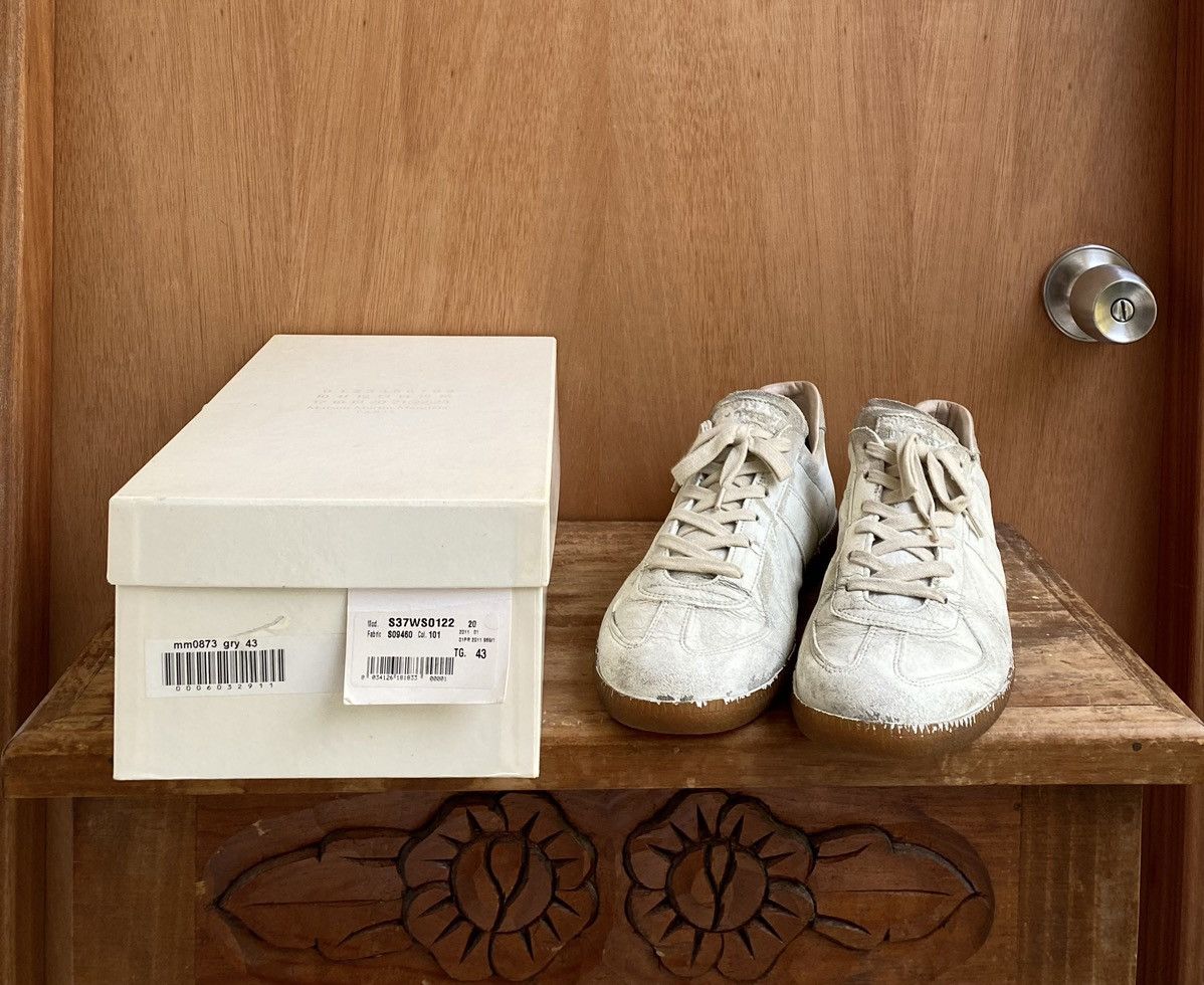image of Maison Margiela Maison Martin Margiela Ss11 Artisanal Painted Gats Sneakers in White Gum (Size 10)