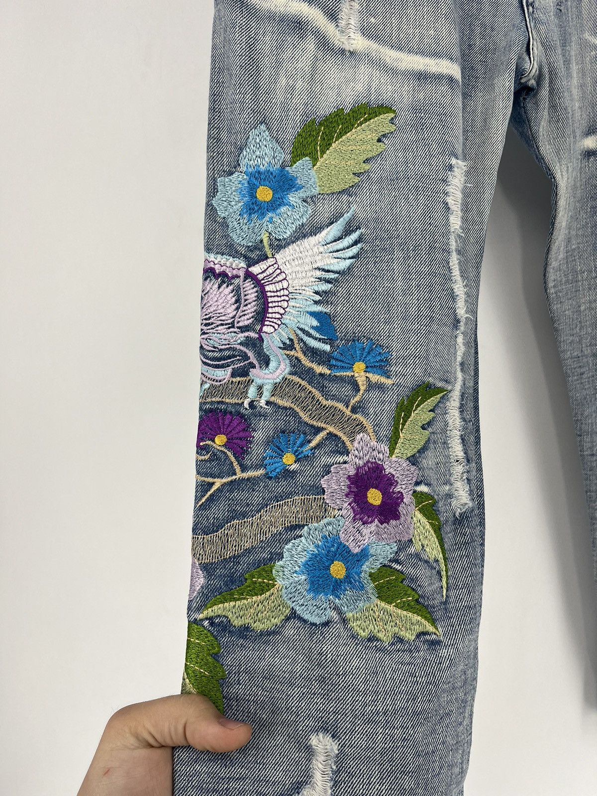 Vintage Rare Men's Jeans With Embroidered Flowers Japanese Brand Size US 28 / EU 44 - 7 Thumbnail