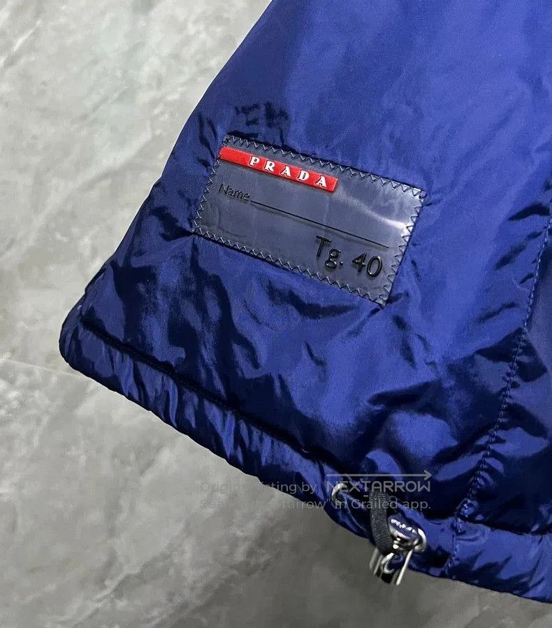 Prada Prada Nylon Jacket for Women in Size 40 . Size US M / EU 48-50 / 2 - 5 Thumbnail