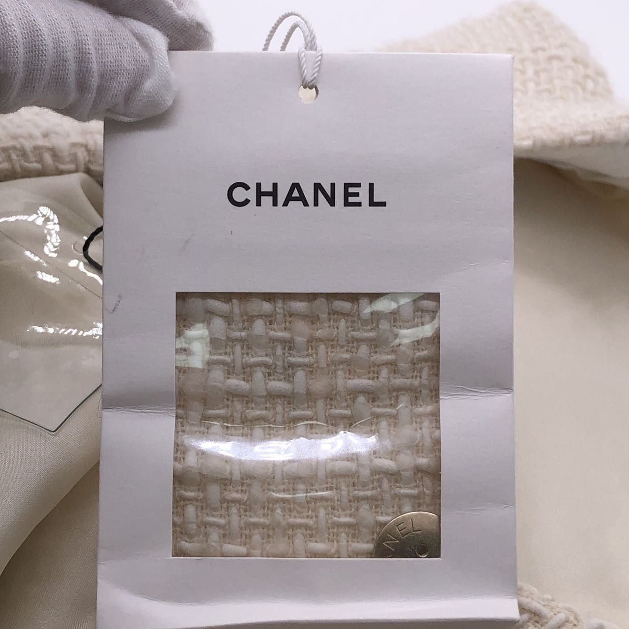 Chanel Chanel Solid Silk Crepe Button Casual Pants K26WX Size 26" / US 2 / IT 38 - 9 Thumbnail