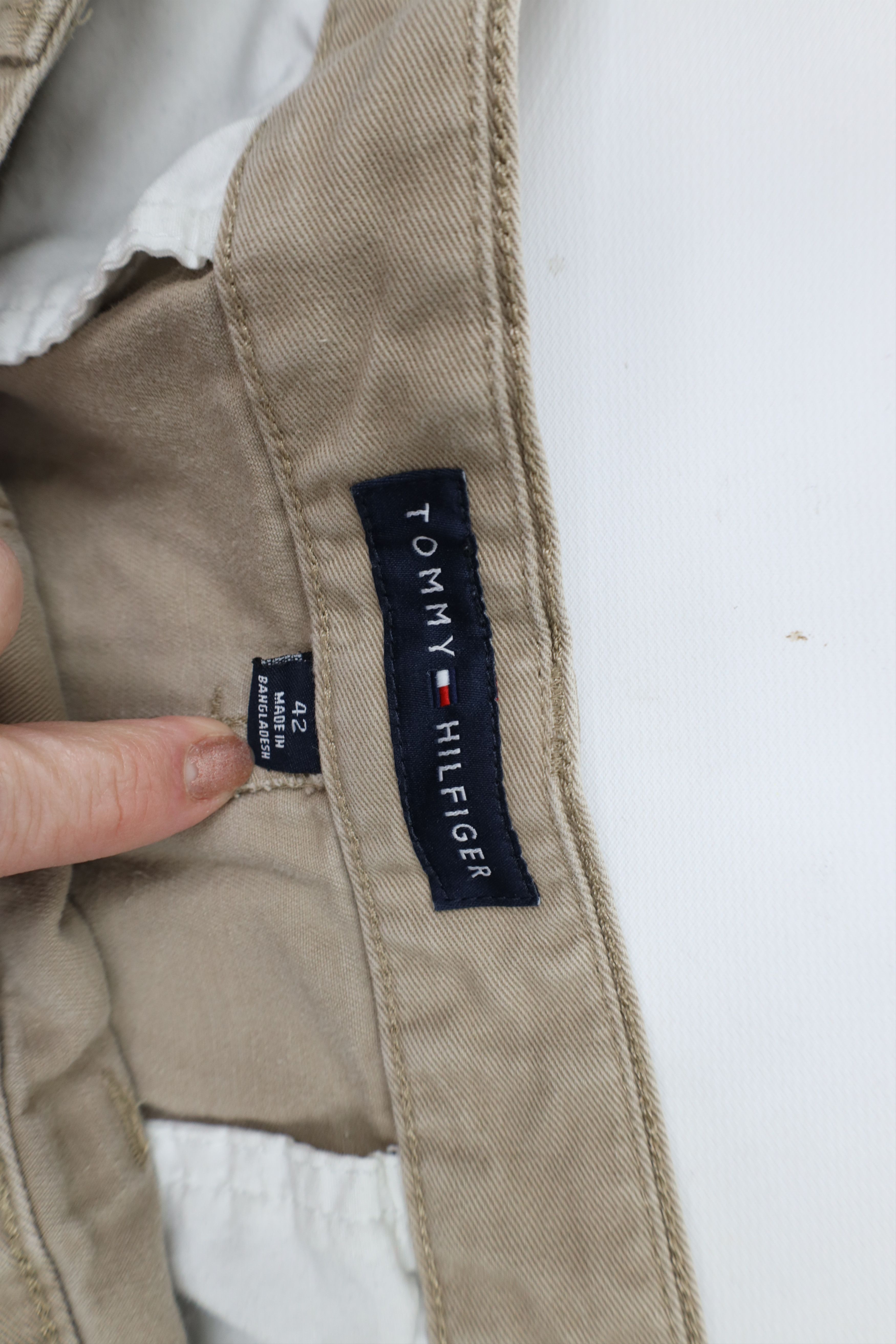 Tommy Hilfiger × Vintage Vintage Y2K Tommy Hilfiger Baggy Relaxed Fit Cargo Shorts Size US 42 / EU 58 - 8 Thumbnail