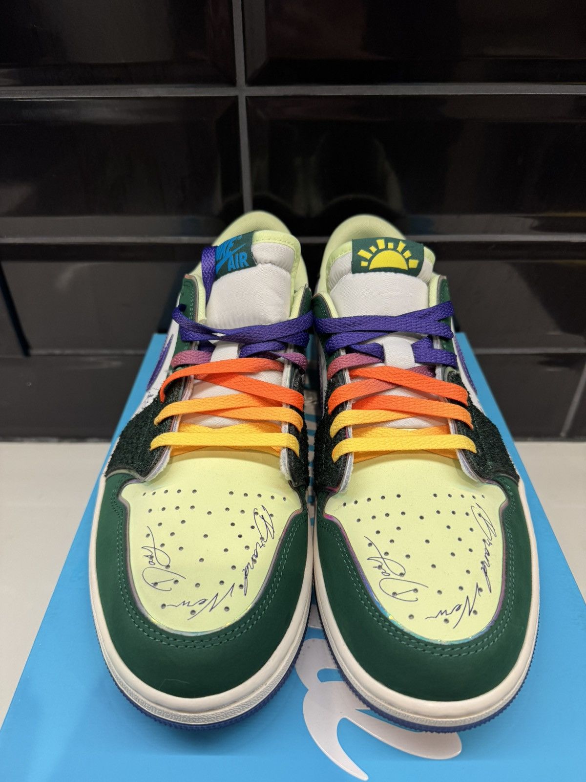 Jordan Brand Air Jordan 1 Low OG “Doernbecher 2023” – Size 13 Size US 13 / EU 46 - 3 Thumbnail
