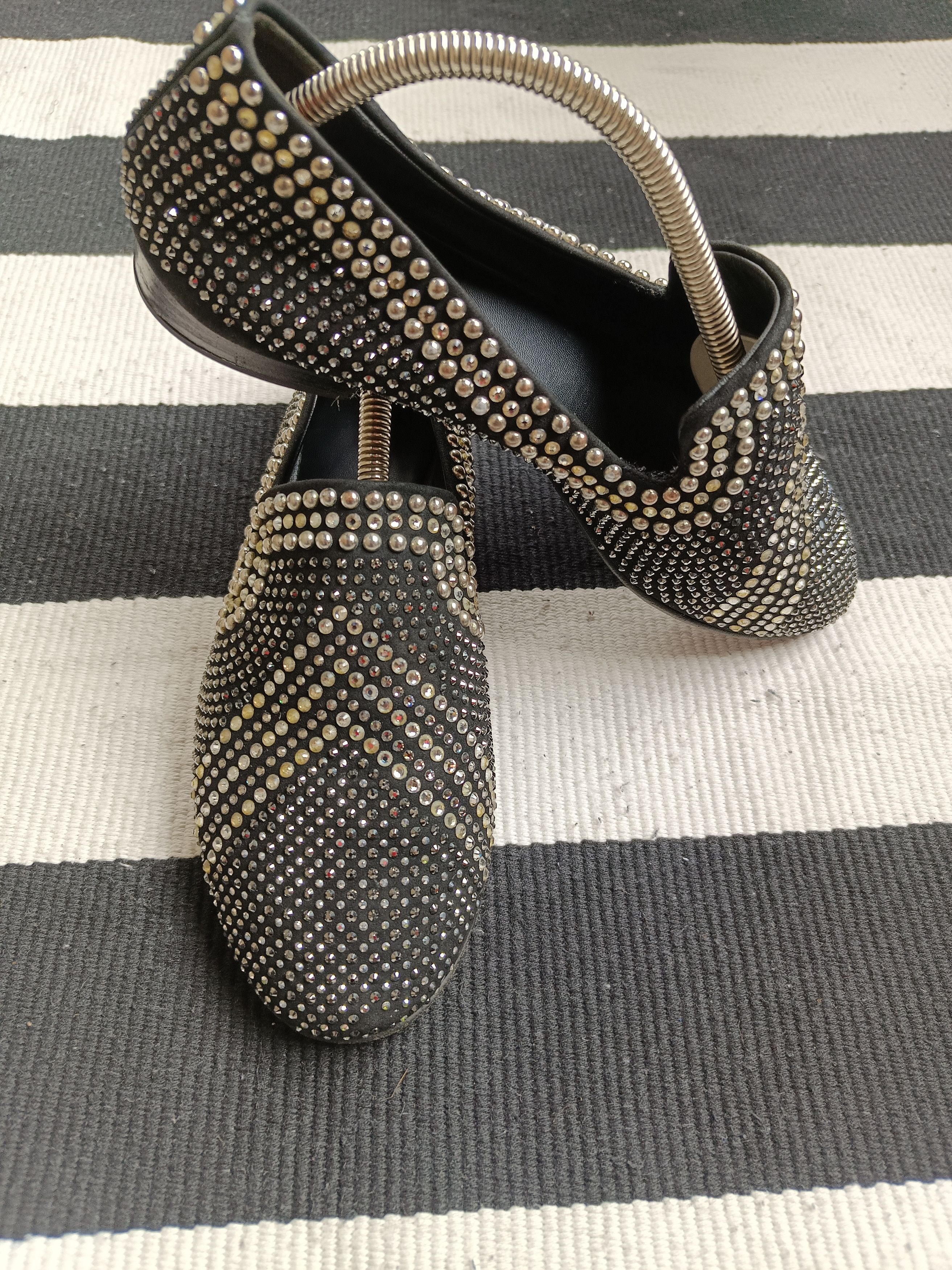 Giuseppe Zanotti Giuseppe Zanotti crystal-embellished loafers Size US 8.5 / IT 38.5 - 5 Thumbnail