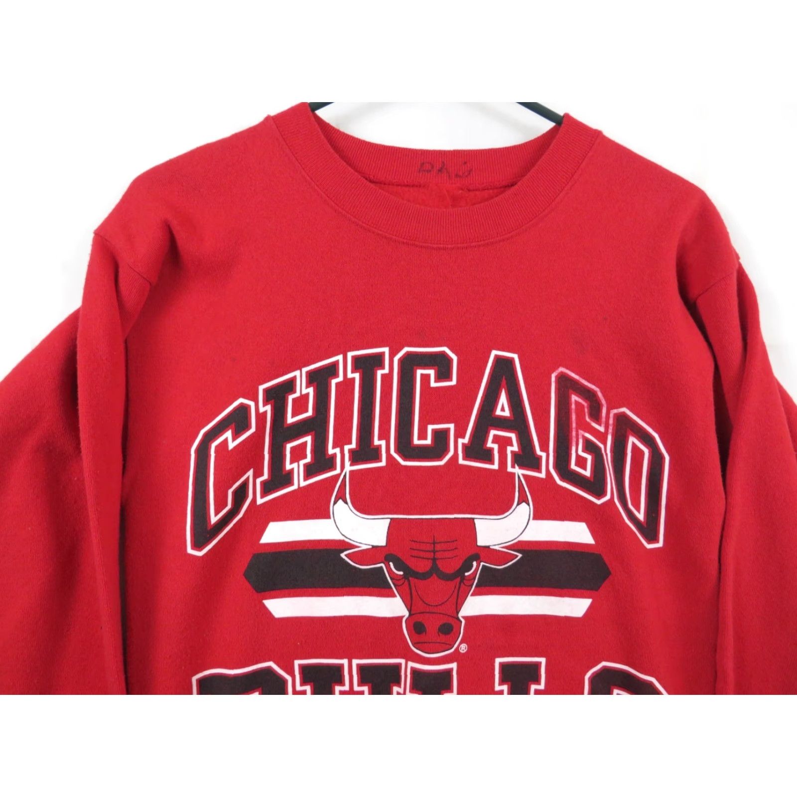 Champion VINTAGE Champion Sweatshirt Chicago Bulls Michael Jordan Era Red L Men Crew Neck Long Sleeve Pullover 90s USA Basketball Size US L / EU 52-54 / 3 - 3 Thumbnail