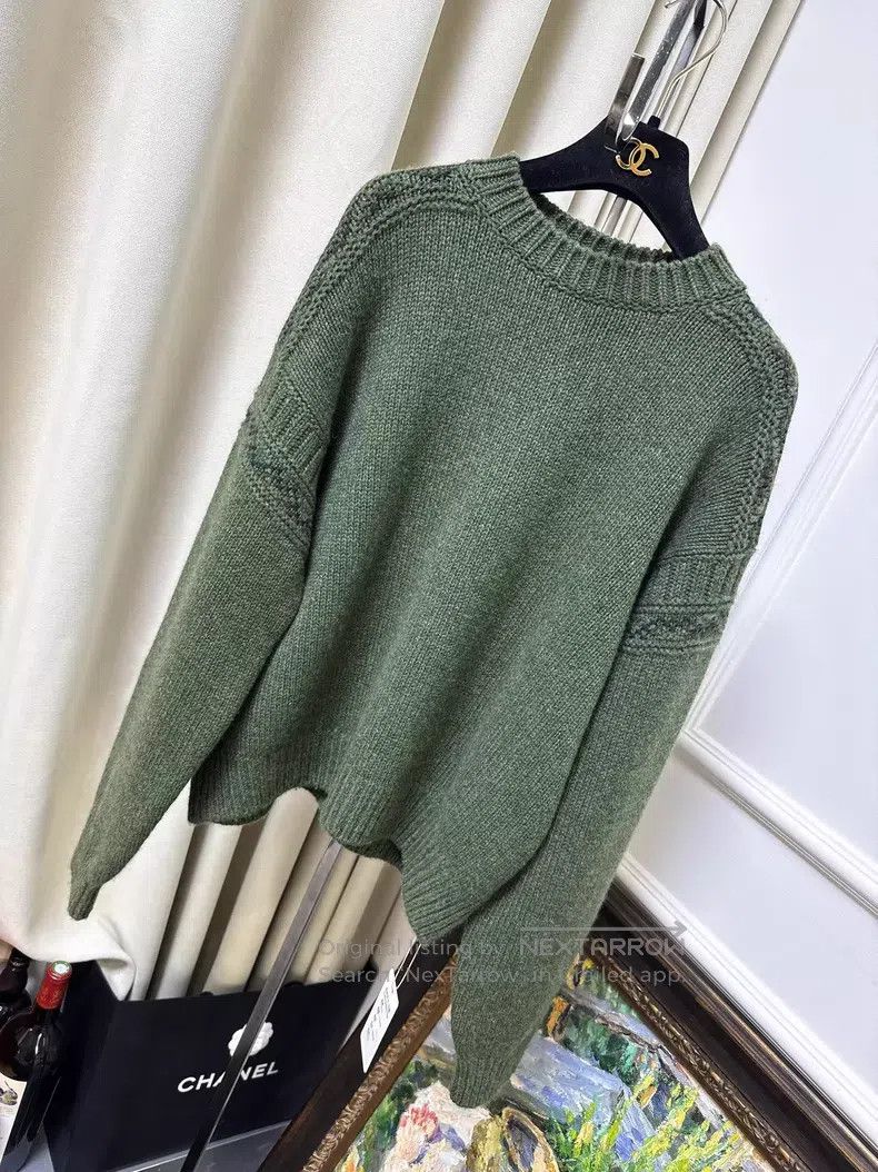 Loro Piana Loro Piana Carezza olive green round neck cashmere sweater Size L / US 10 / IT 46 - 1 Thumbnail