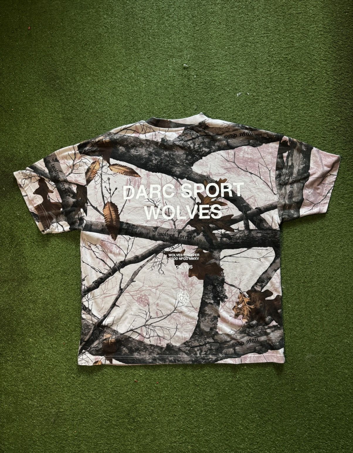 Darc sport pink woods tee
