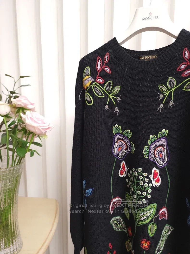 Valentino Valentino Black embroidered sweater dress Size S / US 4 / IT 40 - 4 Thumbnail