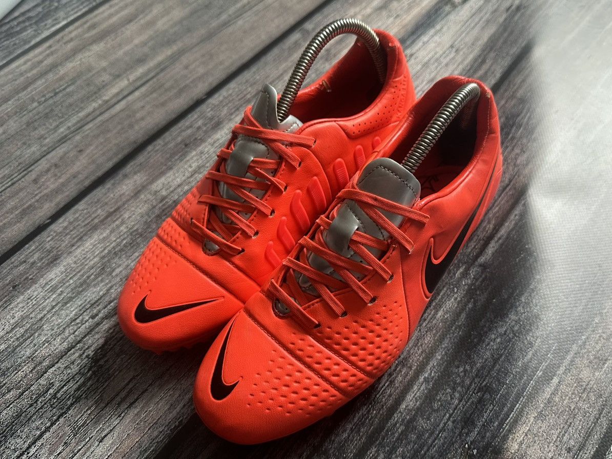 Nike 2013 NIKE CTR360 TREQUARTISTA AG SOCCER BOOTS CLEATS US 8 Size US 8 / EU 41 - 2 Thumbnail