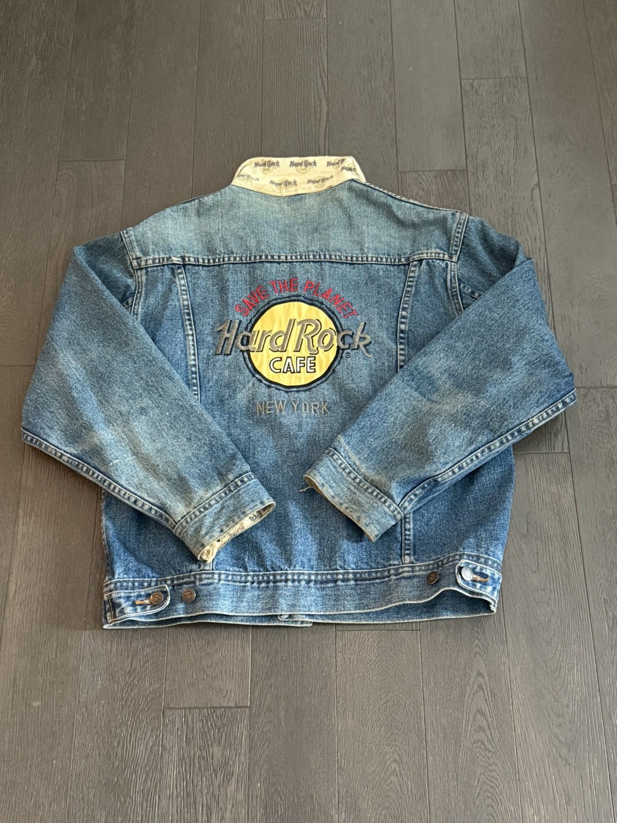 Hard Rock Cafe Vintage Hard Rock Cafe New York Jean Jacket Size US S / EU 44-46 / 1 - 1 Thumbnail