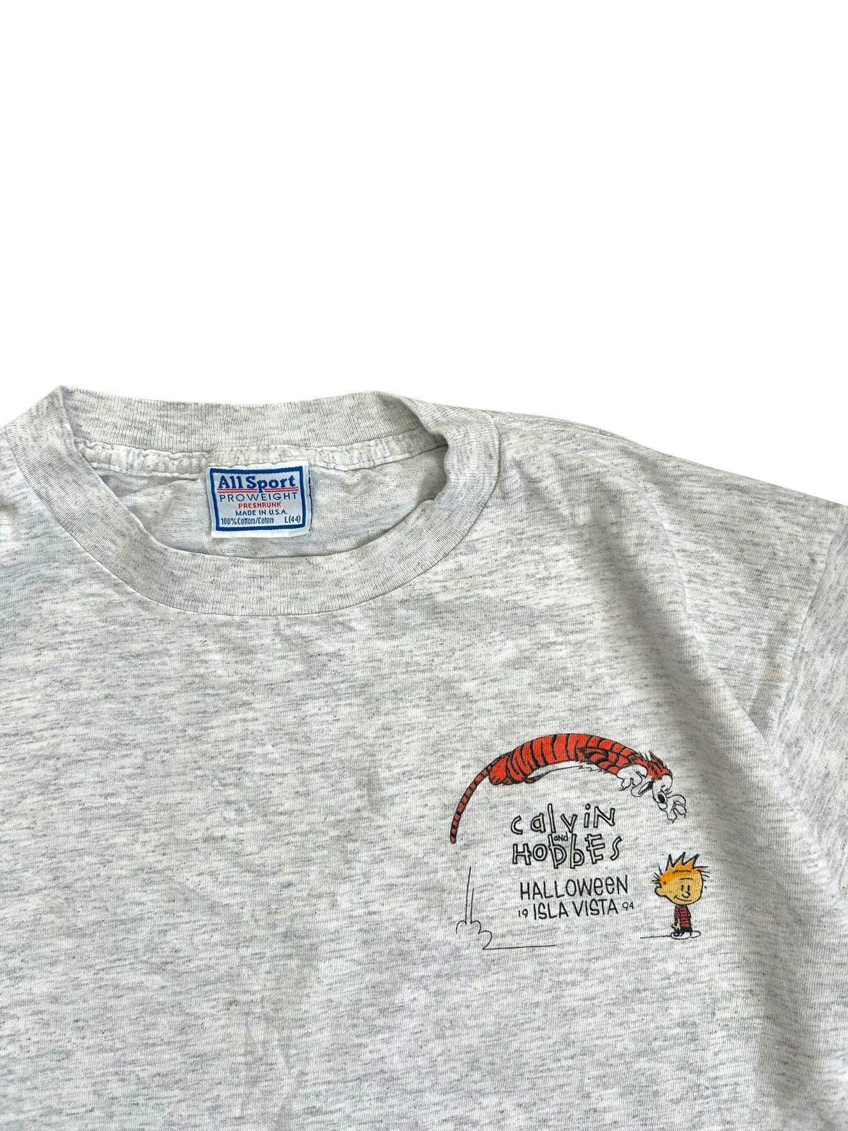 Cartoon Network Vintage Calvin and Hobbes Halloween Isla vista tee Size US L / EU 52-54 / 3 - 3 Thumbnail