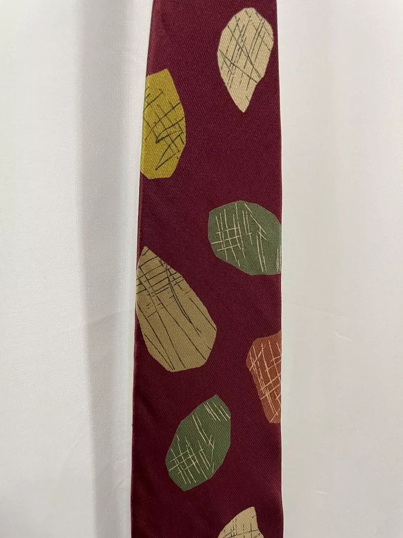 Issey Miyake Issey Miyake Medieval Interesting Colored Geometric Pattern Size ONE SIZE - 3 Thumbnail