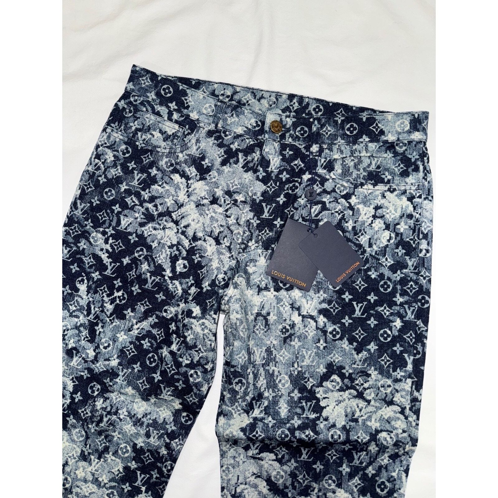 Louis Vuitton Louis Vuitton Tapestry Regular Denim Blue Monogram Logo Size US 32 / EU 48 - 4 Thumbnail