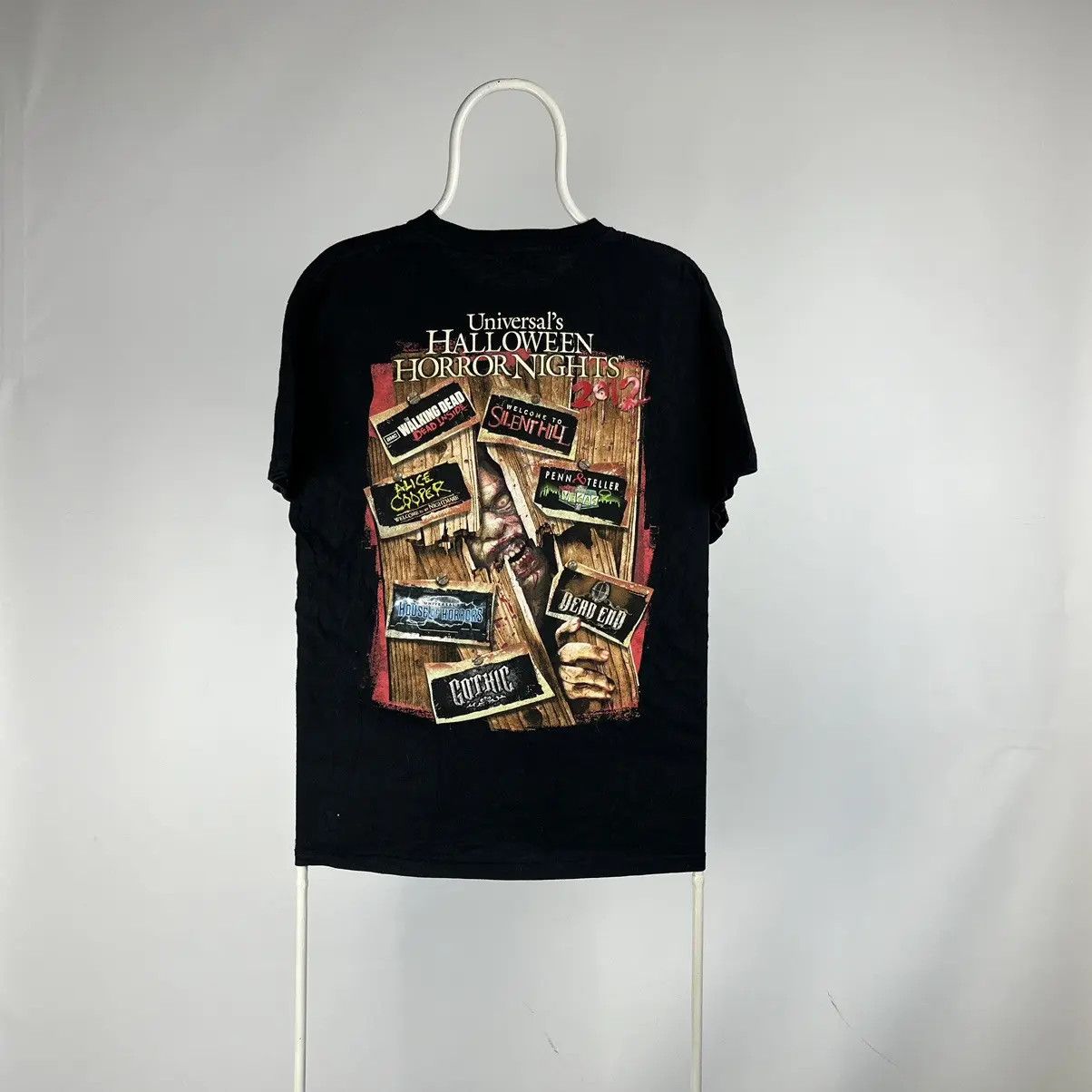 Band Tees The game universals Halloween horror nights Tshirt Size US M / EU 48-50 / 2 - 1 Thumbnail