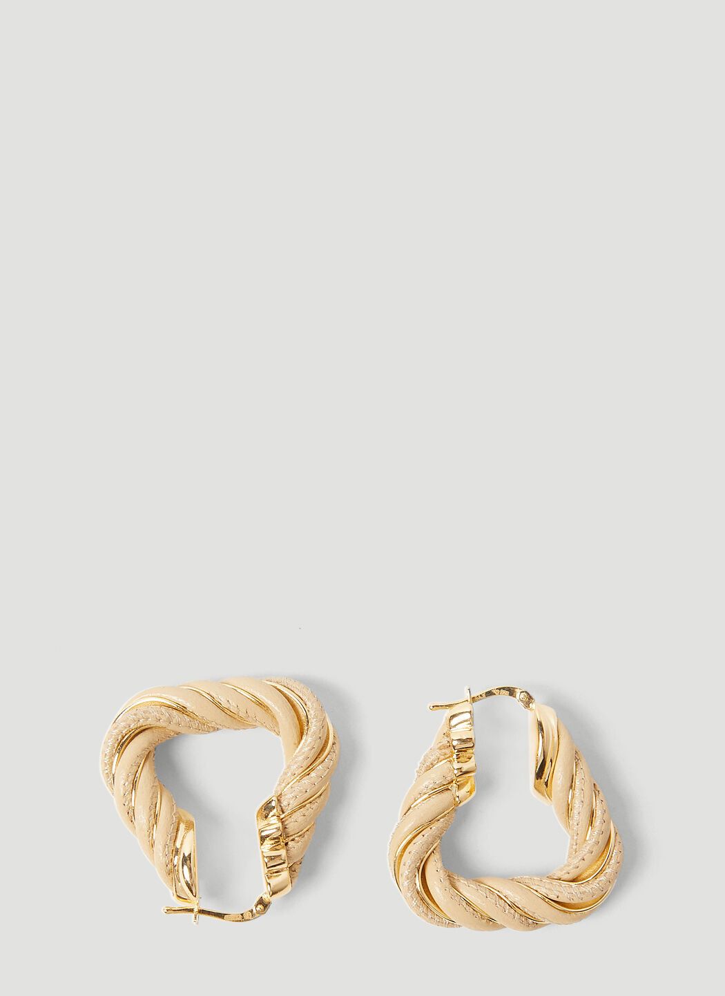 Bottega Veneta o1n1vont1124 Size: OS / Twist Triangle Hoop Earrings Beige Size ONE SIZE - 2 Thumbnail
