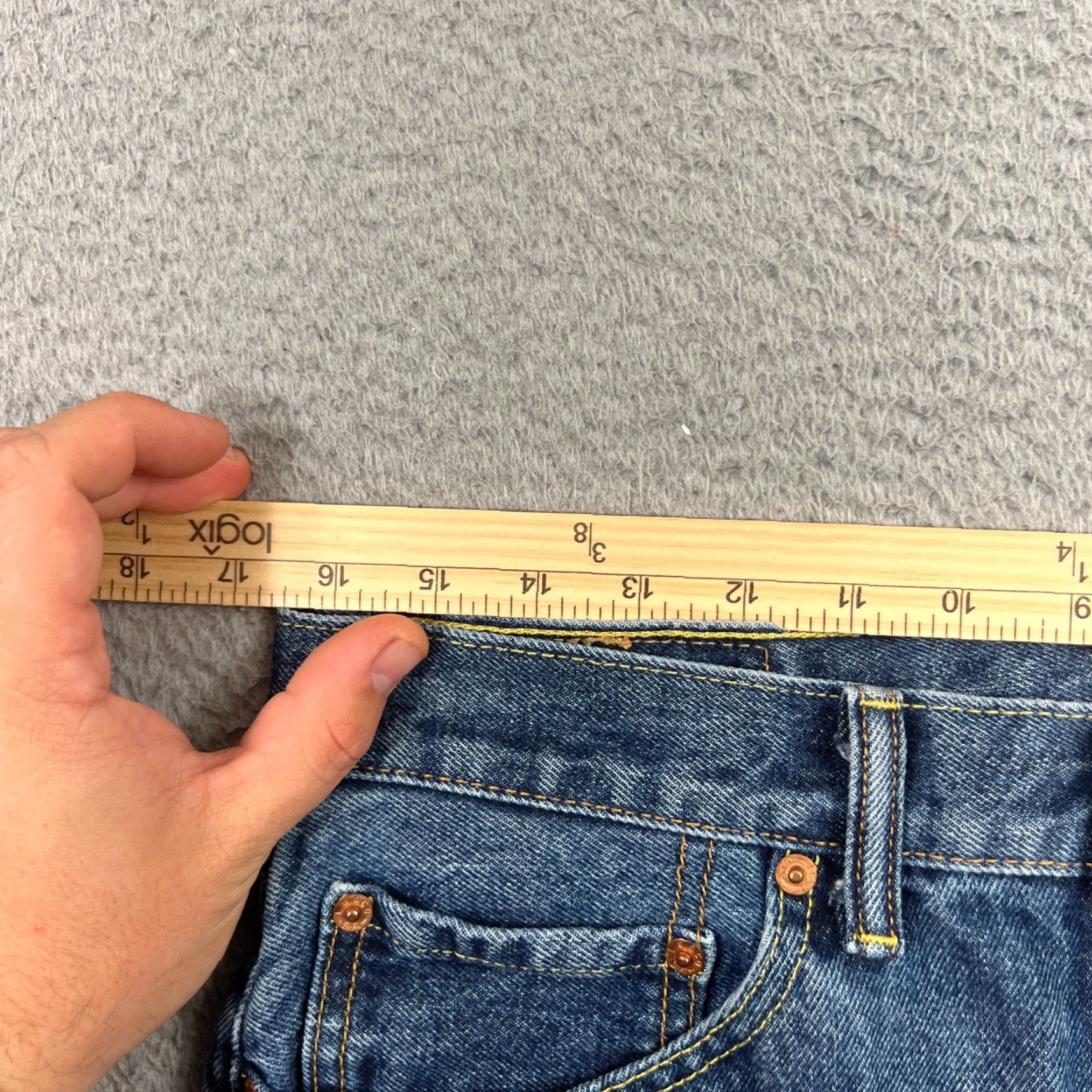 Levi's Levi's Bermuda Shorts Men's Size 33 Blue Distressed Cut Offs 10" Inseam Y2K Size US 33 - 5 Thumbnail