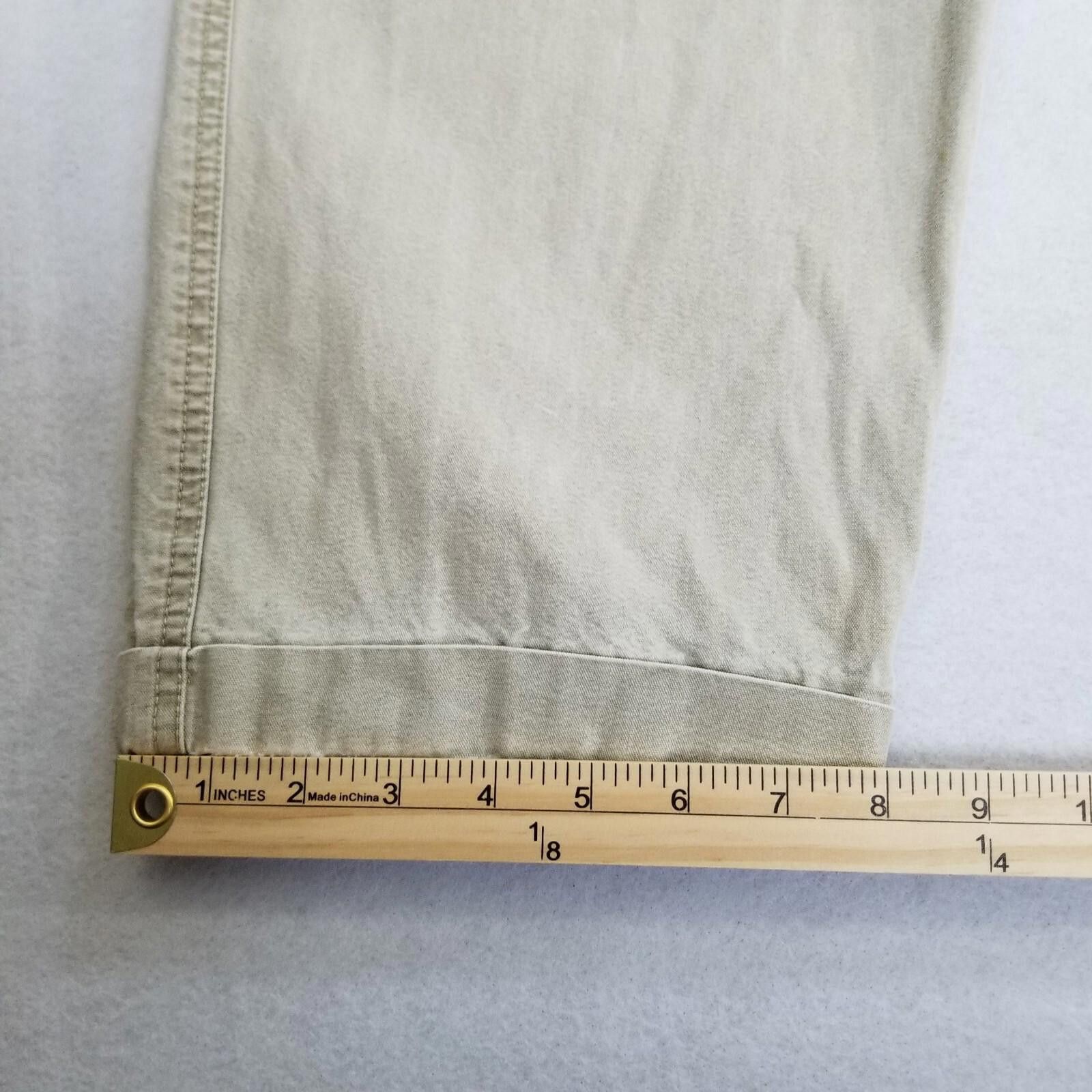 Royal Robbins Royal Robbins 40x27* Beige Wide Pants Original Size is 40x32 Size US 40 / EU 56 - 12 Thumbnail