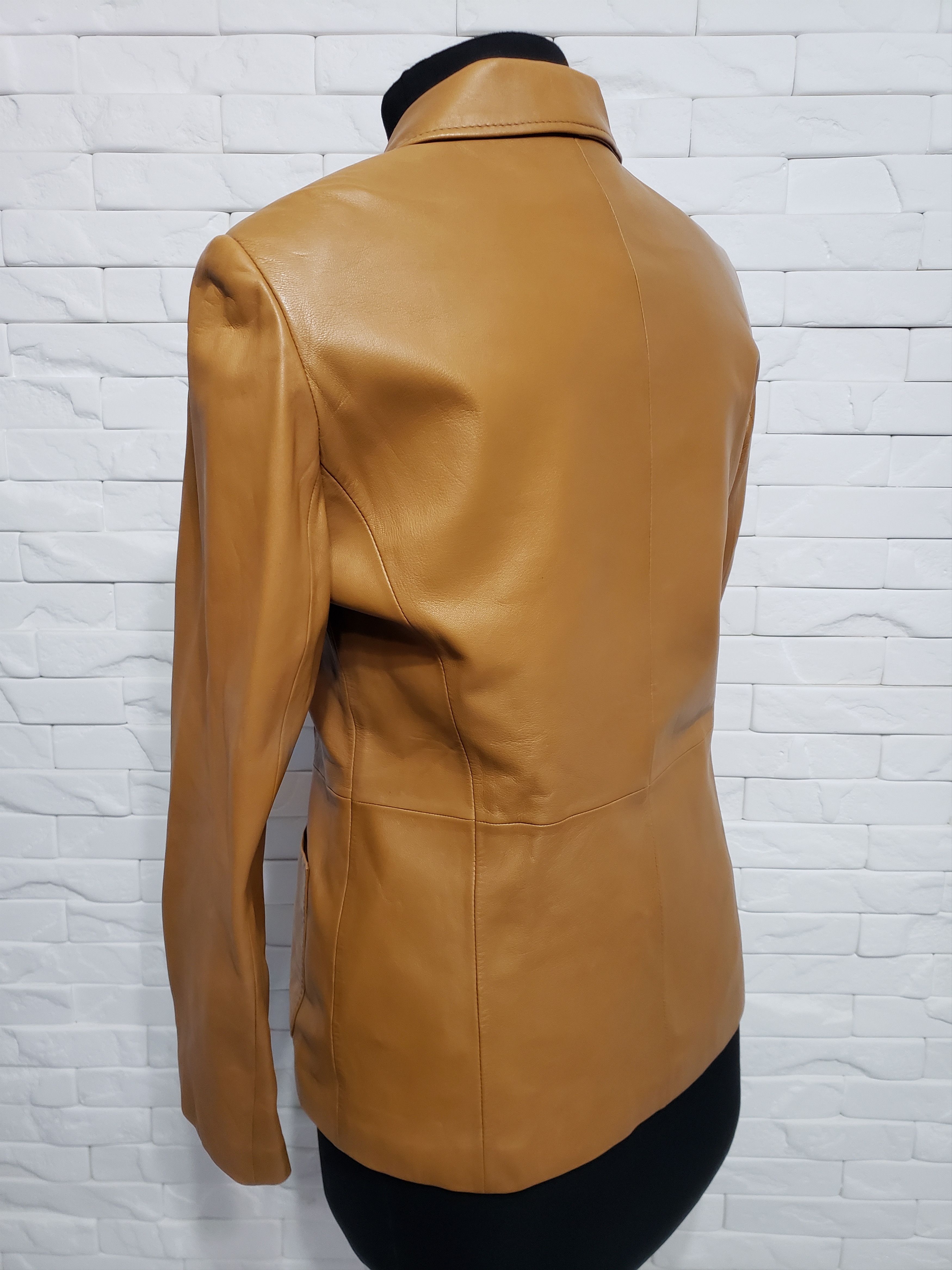 Genuine Leather Stylish brown leather jacket for women. Size M / US 6-8 / IT 42-44 - 6 Thumbnail