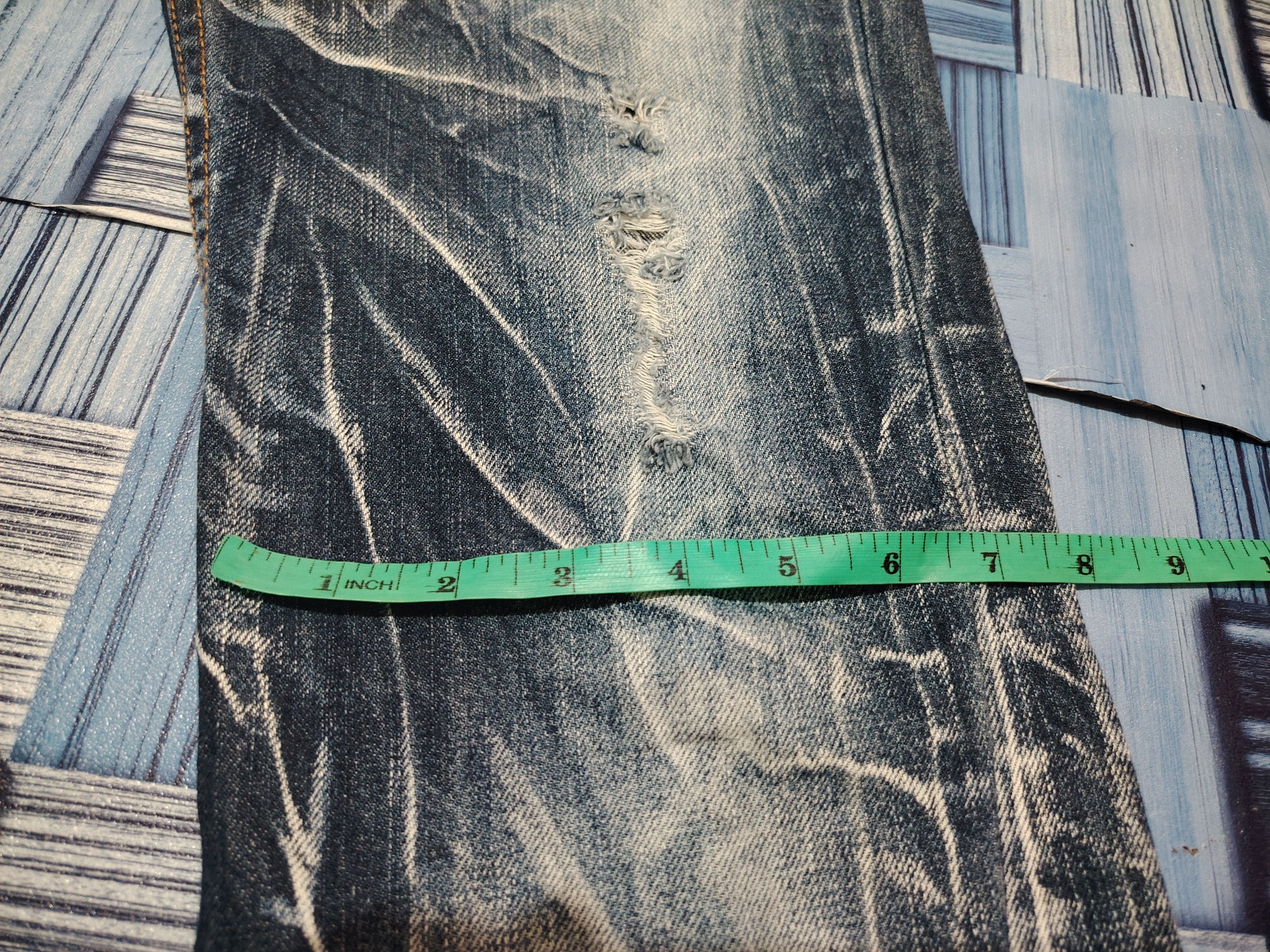Who Decides War Japanese Antful Jeans Distressed Clawmark Flared Jeans Size US 29 - 22 Thumbnail