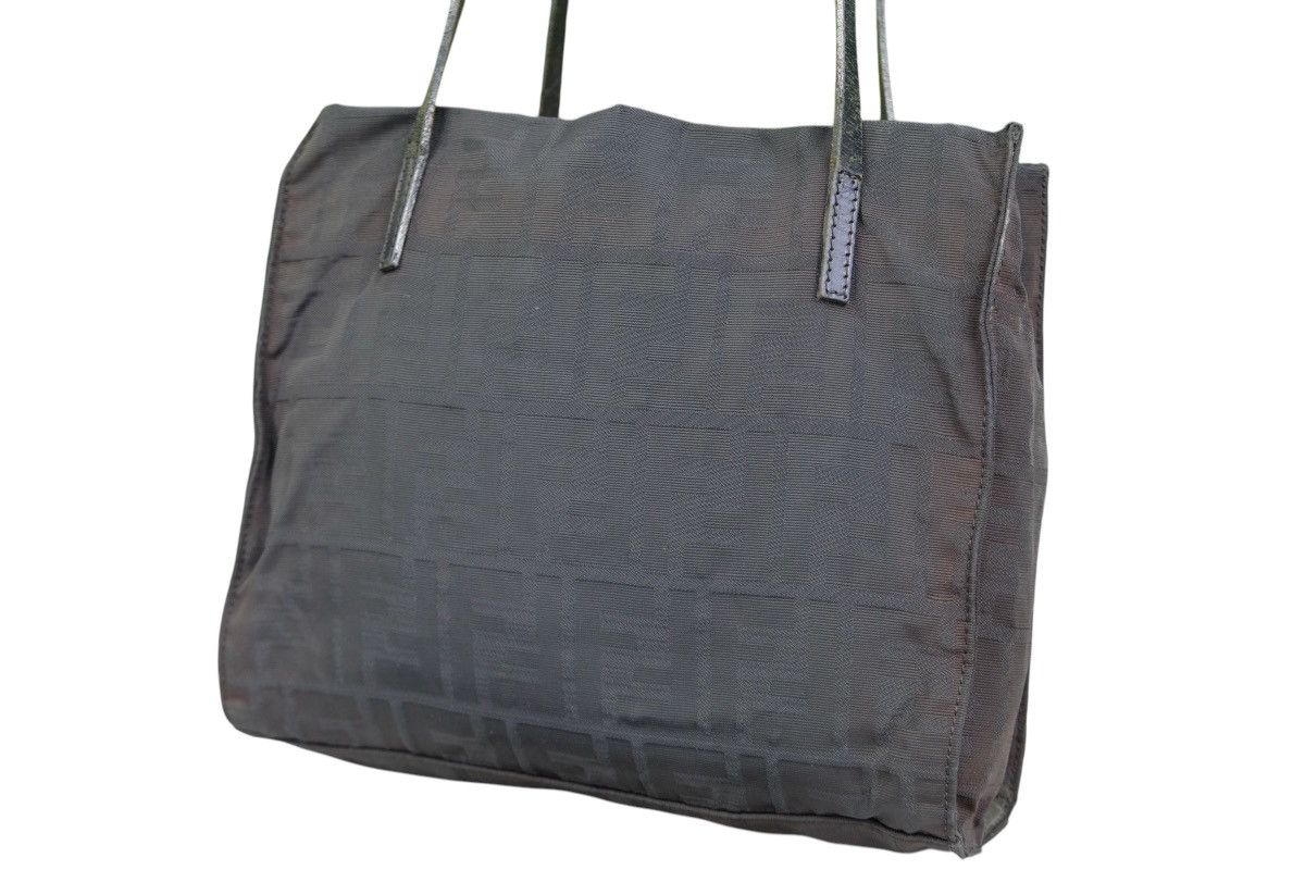 Fendi Authentic vintage Fendi zucca tote bag black nylon. Size ONE SIZE - 4 Thumbnail