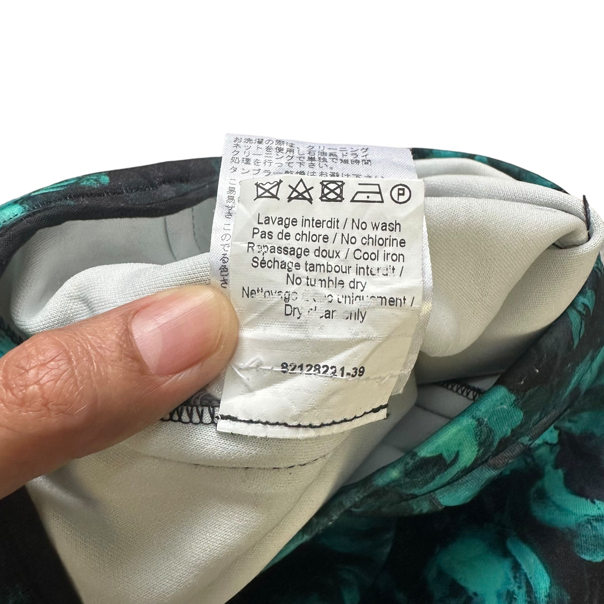 Sonia Rykiel Sonia Rykiel Artwork Design Mini Skirt #A26-0582 Size 29" - 7 Thumbnail