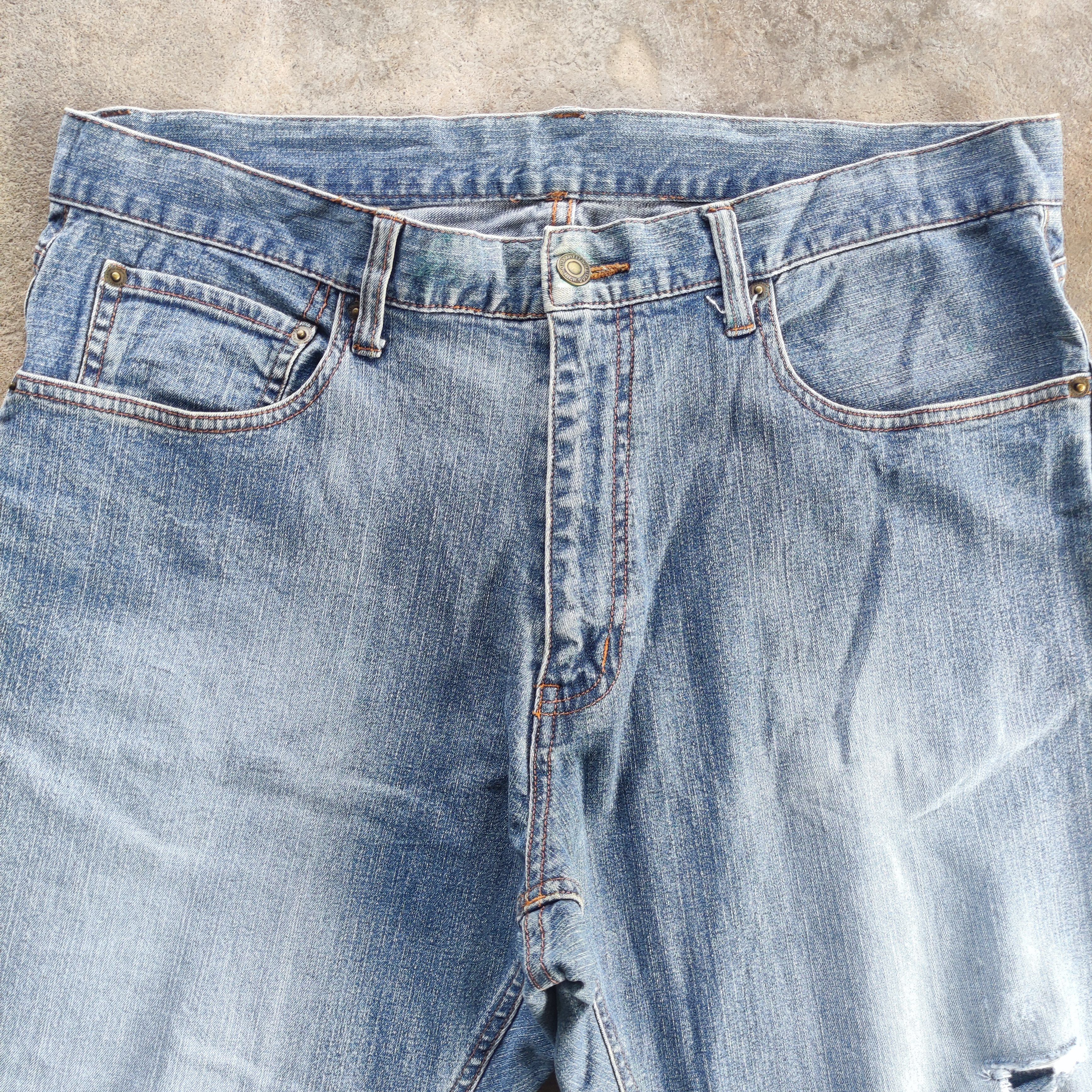 Japanese Brand Vintage Topvalu Brand Buggy Jeans Faded Ripped Pants Size US 37 - 3 Thumbnail