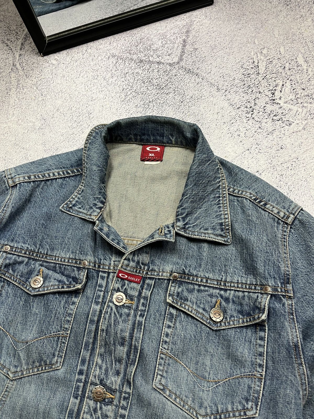 Oakley Crazy Vintage 00’s Oakley Industries Denim Jeans Jacket Y2k Size US XL / EU 56 / 4 - 5 Thumbnail
